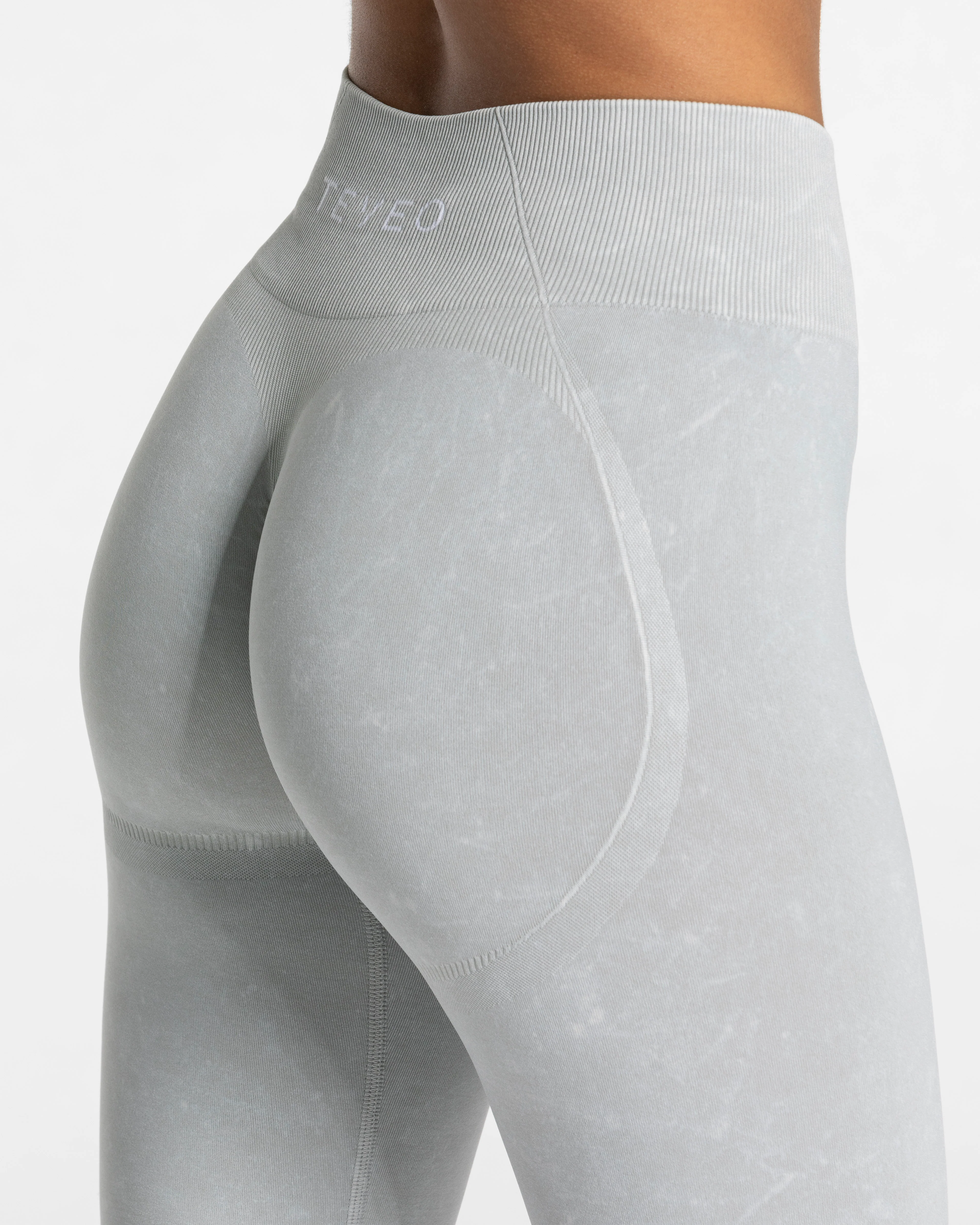 Acid Covert Scrunch Leggings "Hellgrau" - Image 4