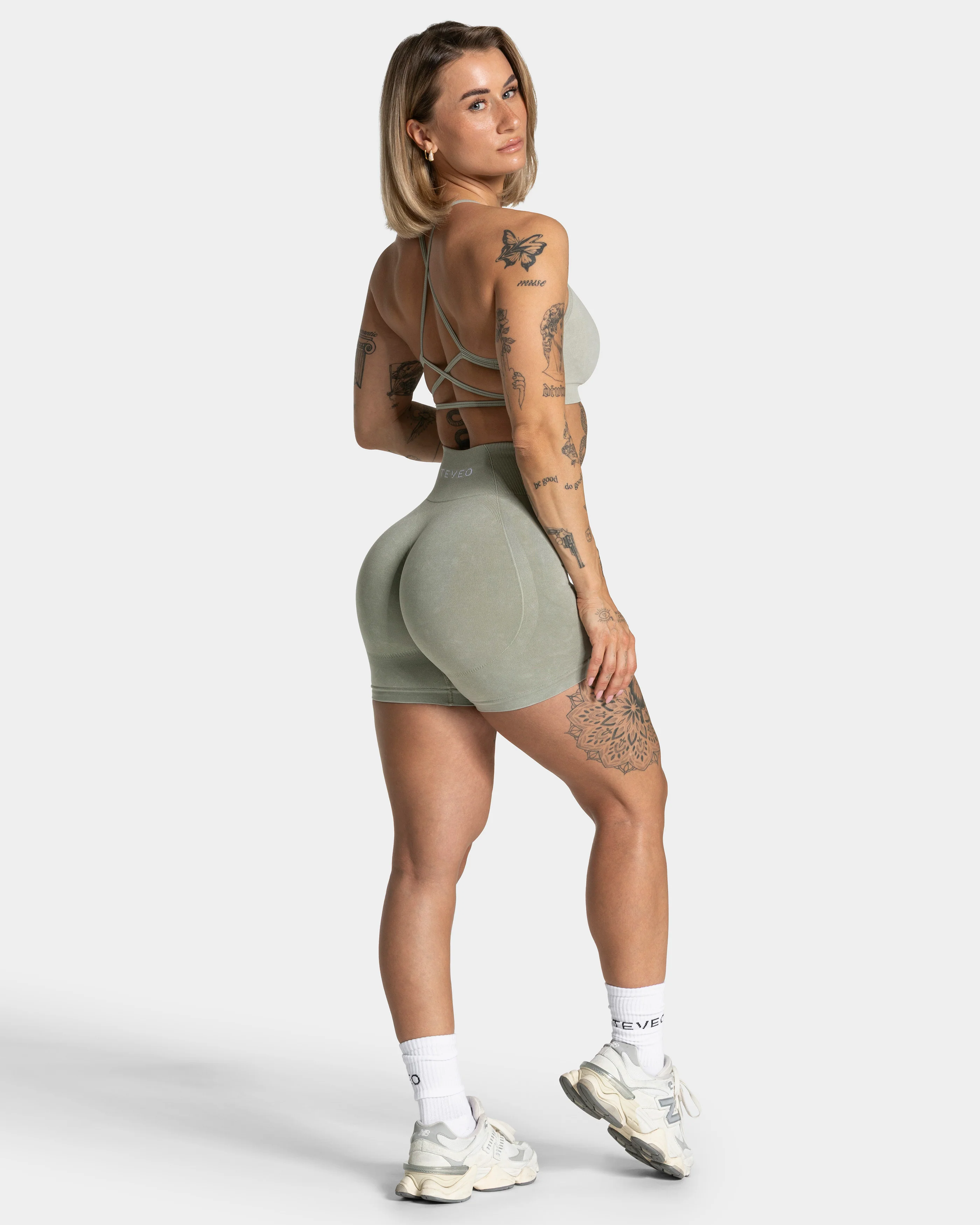 Acid Covert Scrunch Shorts "Salbei" - Image 5