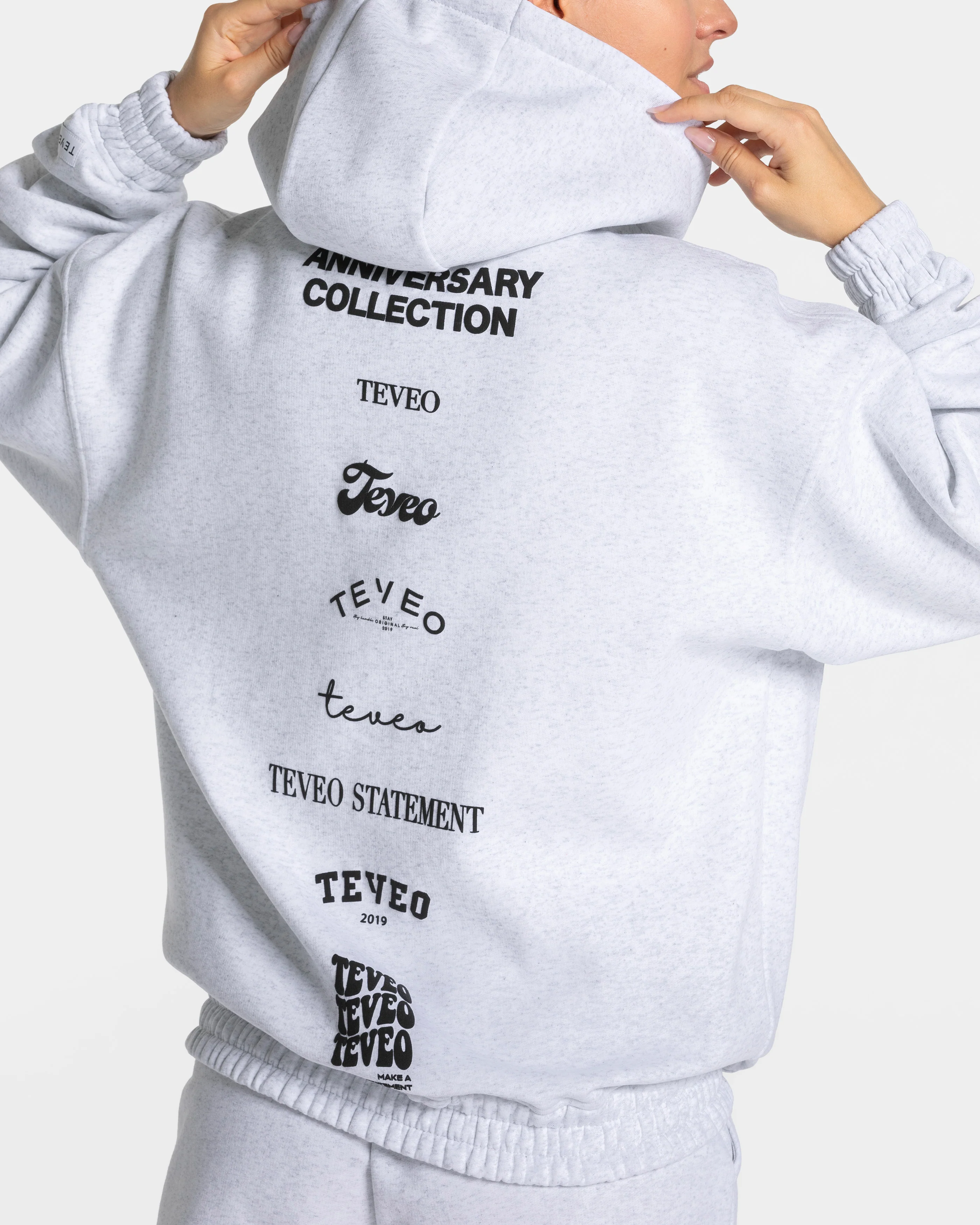 Anniversary Oversized Zip Jacke "Hellgrau" - Image 4