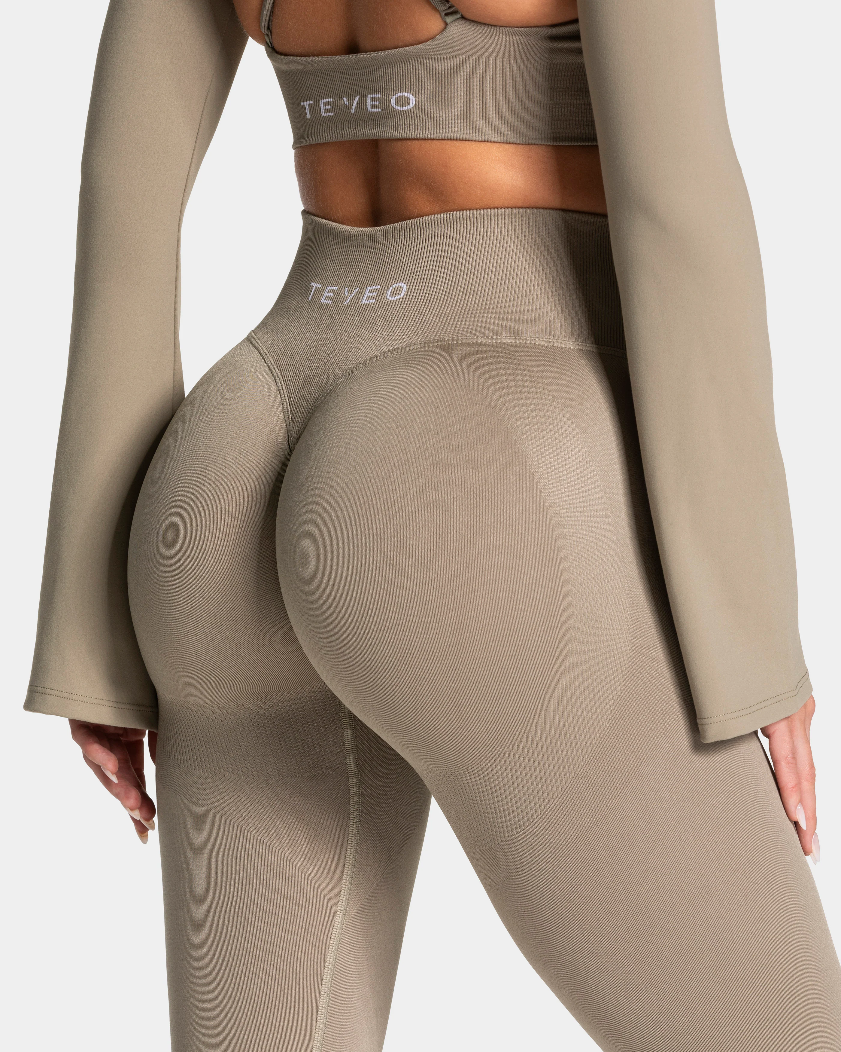 Charming Pro Lifted Scrunch Leggings "Khaki" - Image 4