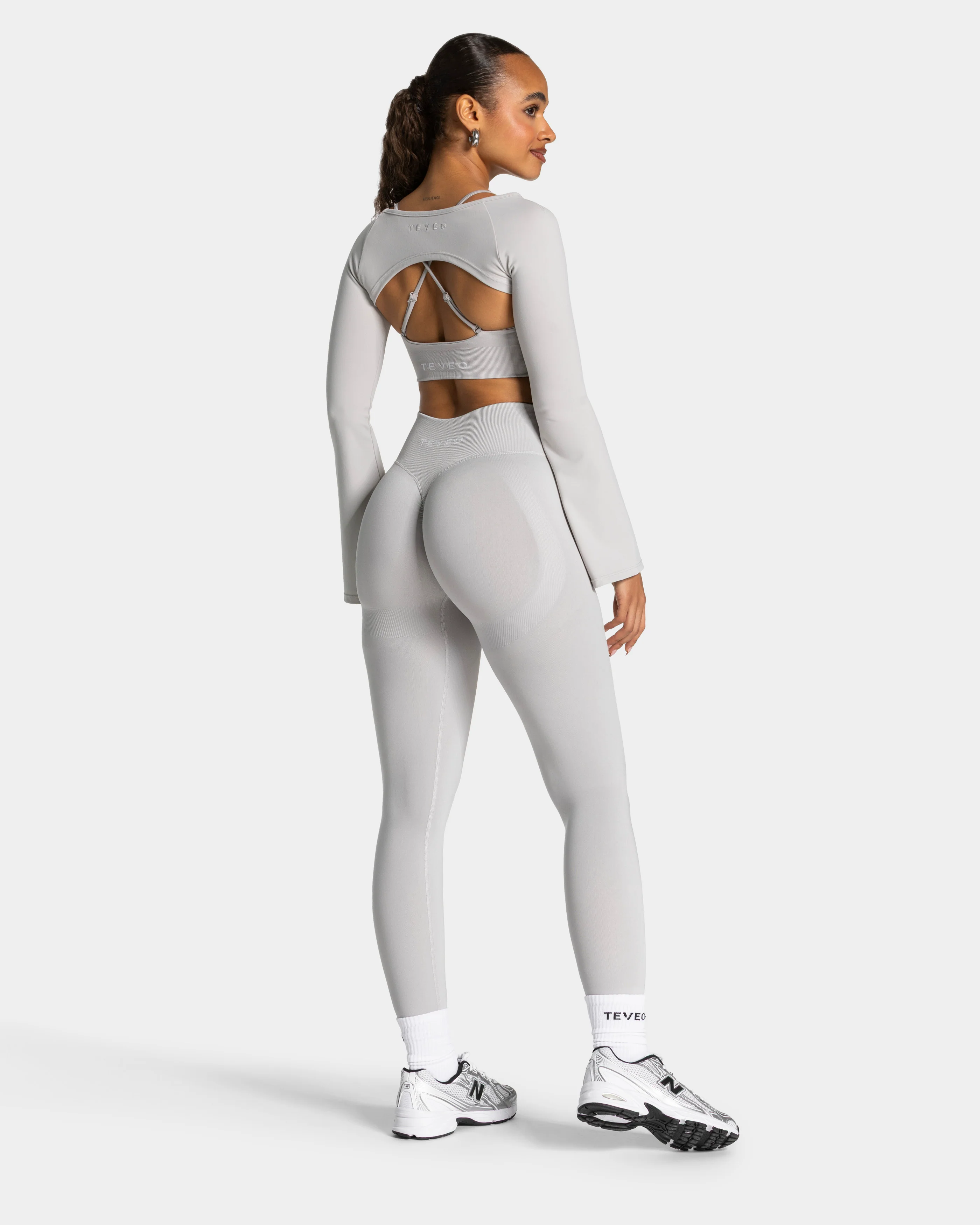 Charming Pro Lifted Scrunch Leggings "Moon" - Image 5