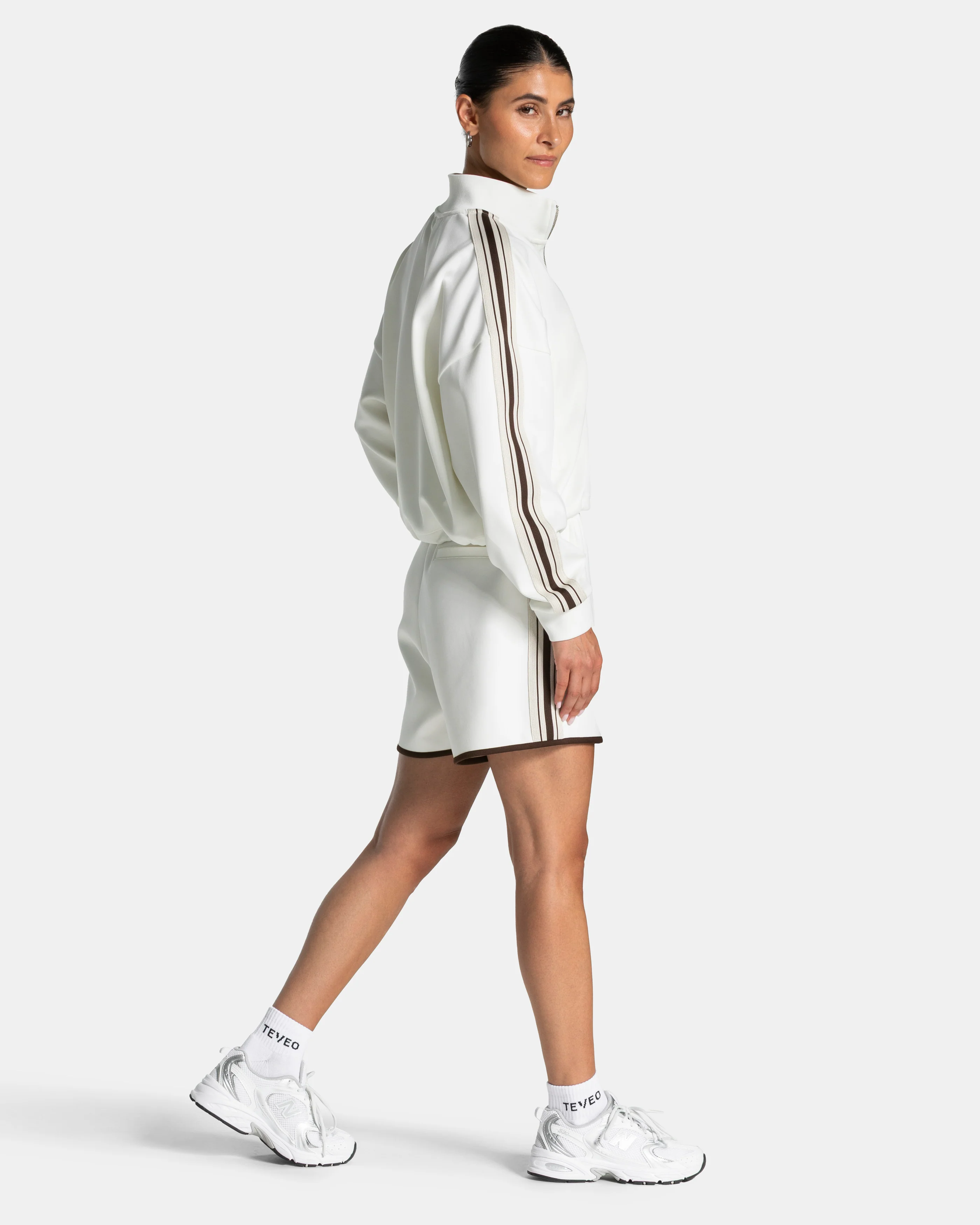 Club Cropped Zip Jacke "Off White" - Image 5