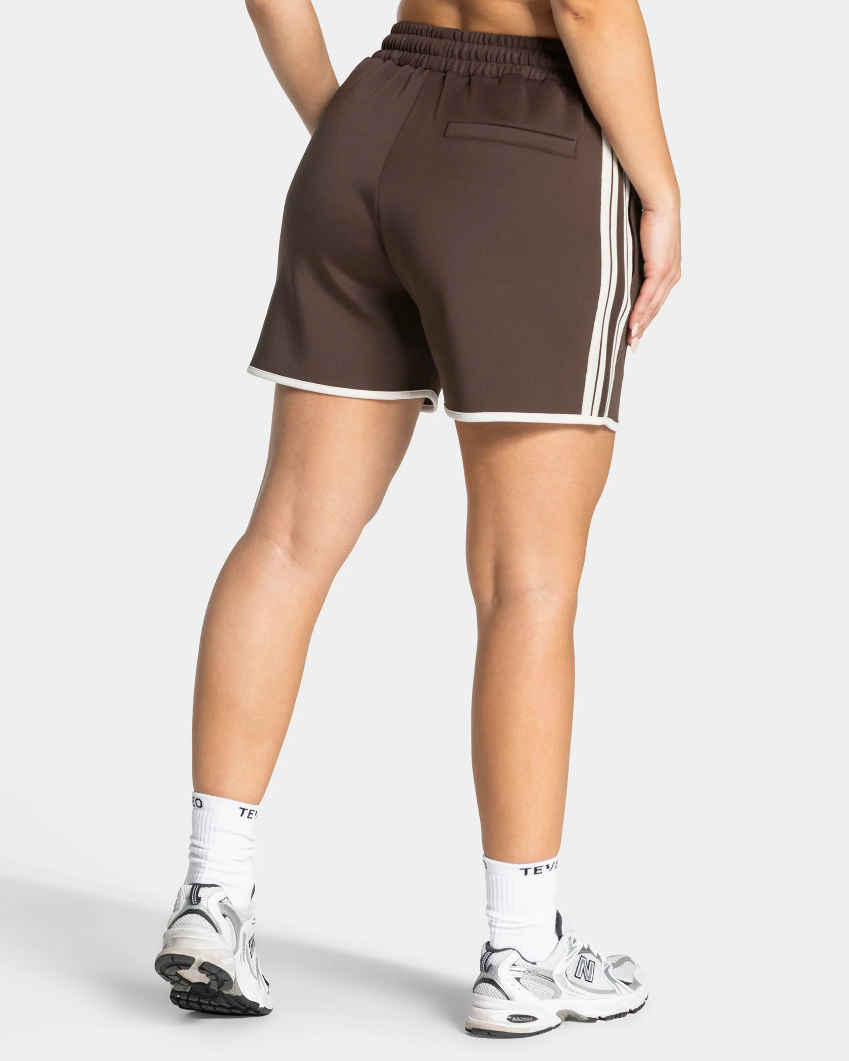 Club Shorts "Espresso" - Image 2