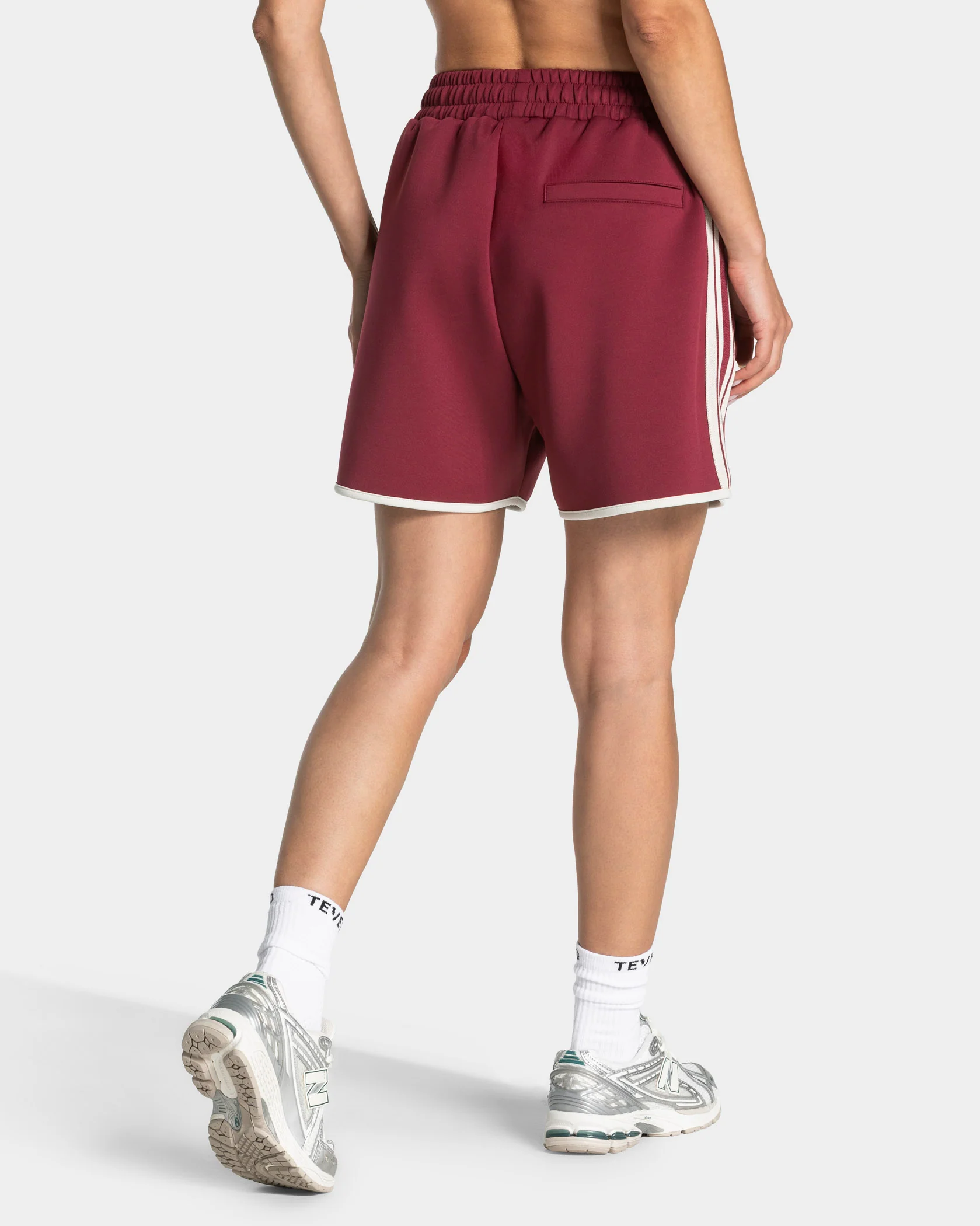 Club Shorts "Weinrot" - Image 2