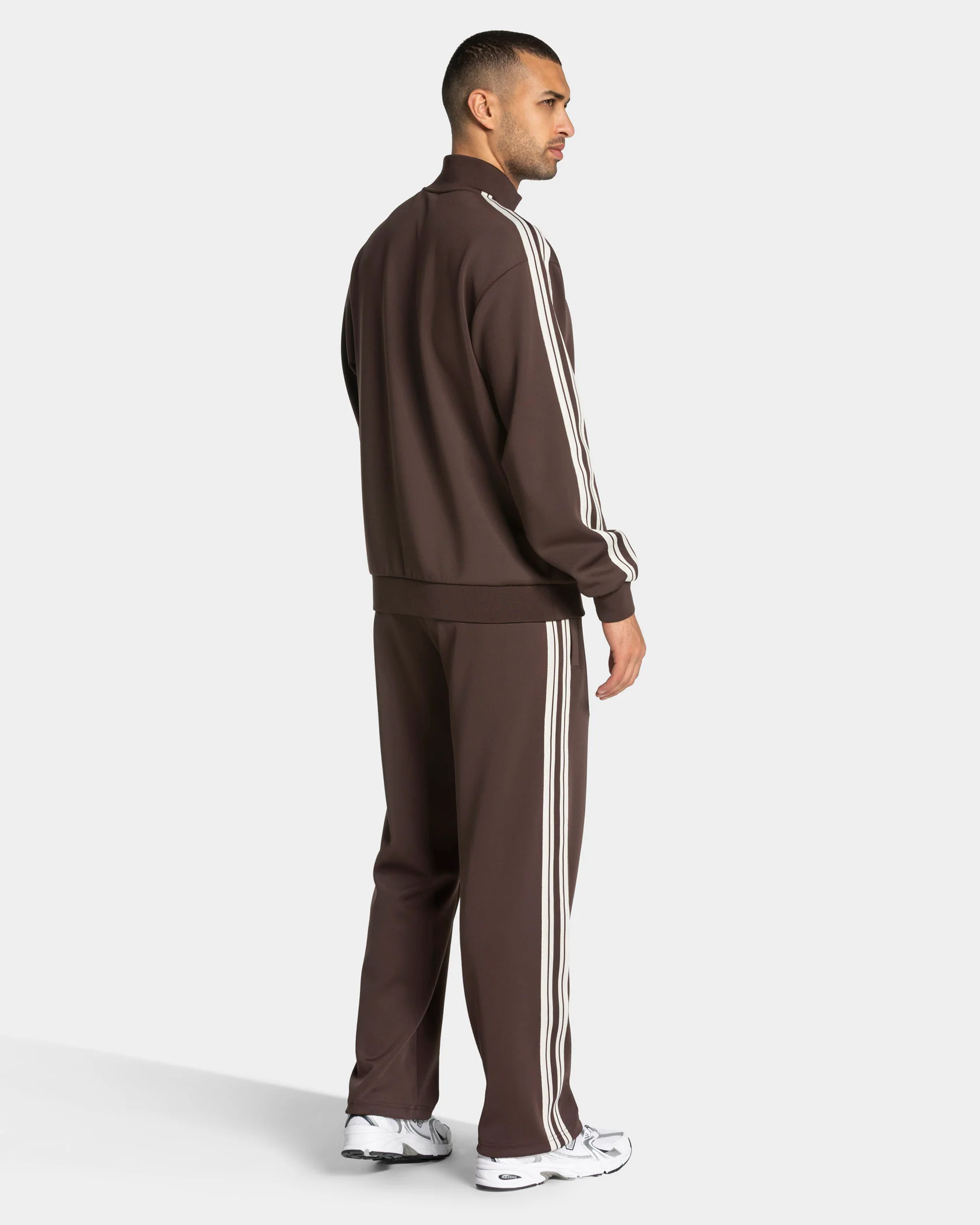 Club Straight Leg Jogger "Espresso" - Image 5