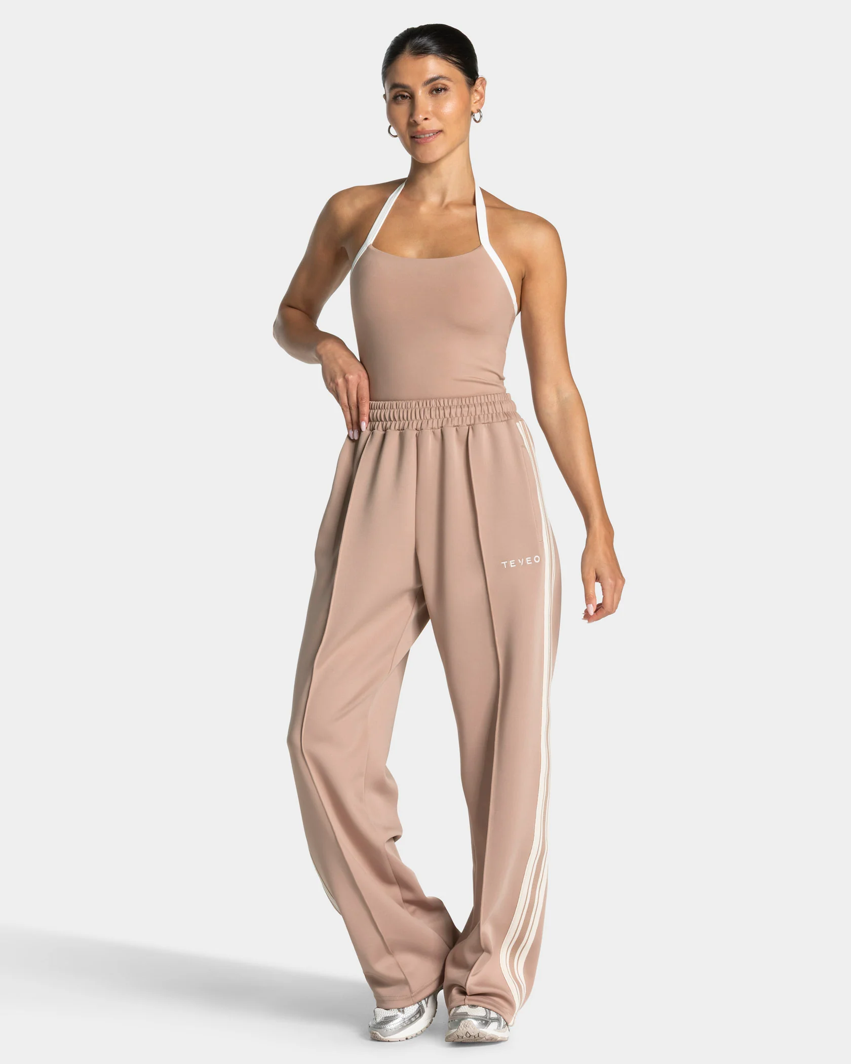 Club Straight Leg Jogger "Beige" - Image 3