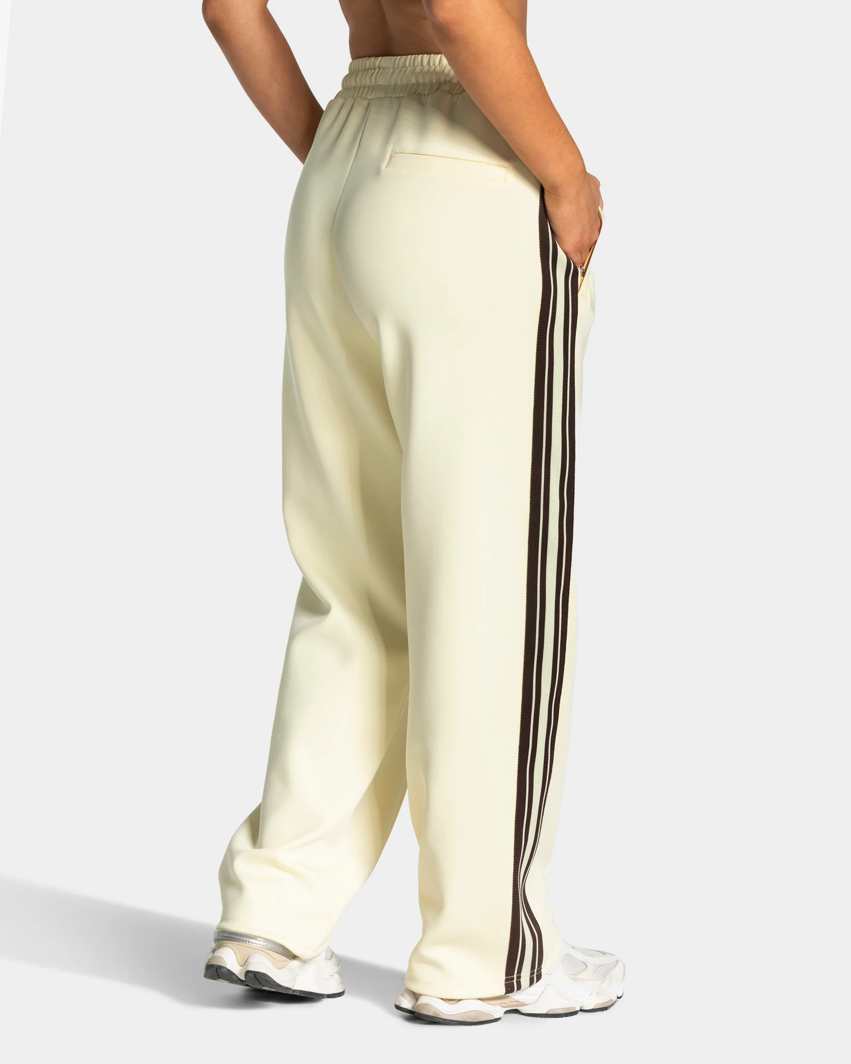 Club Straight Leg Jogger "Butter Yellow" - Image 2