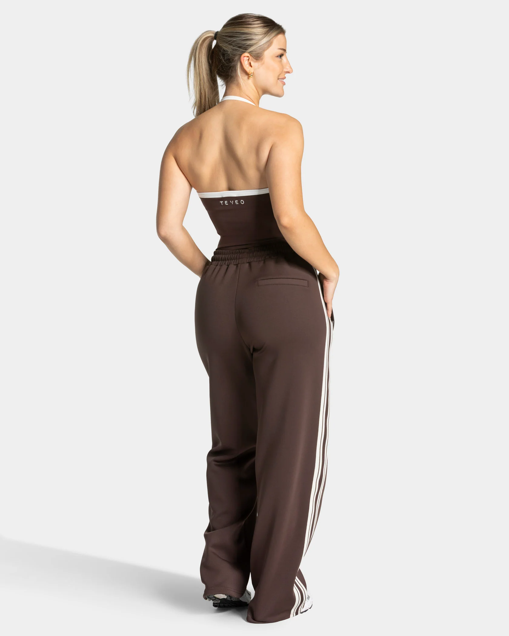 Club Straight Leg Jogger "Espresso" - Image 5