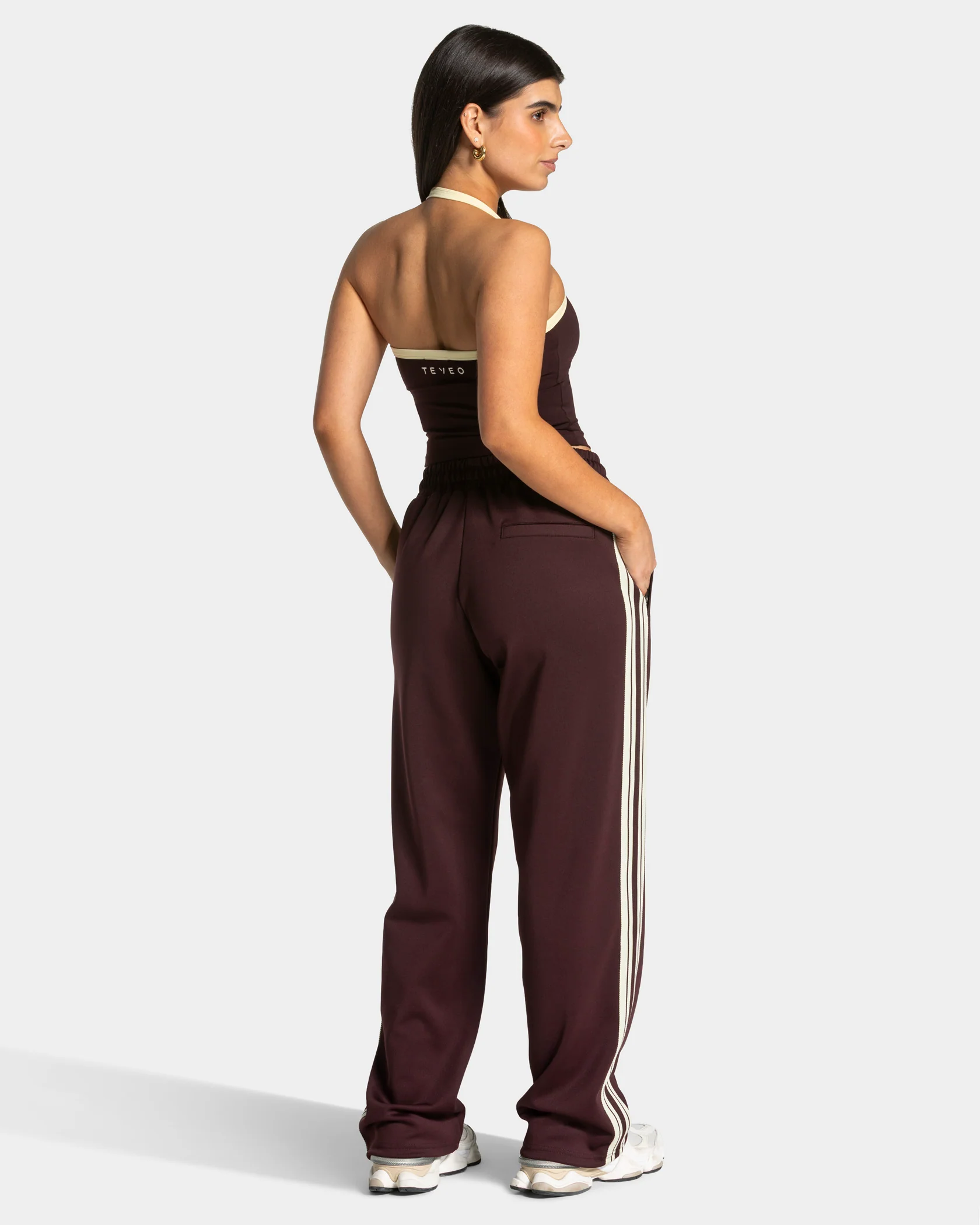 Club Straight Leg Jogger "Merlot" - Image 5