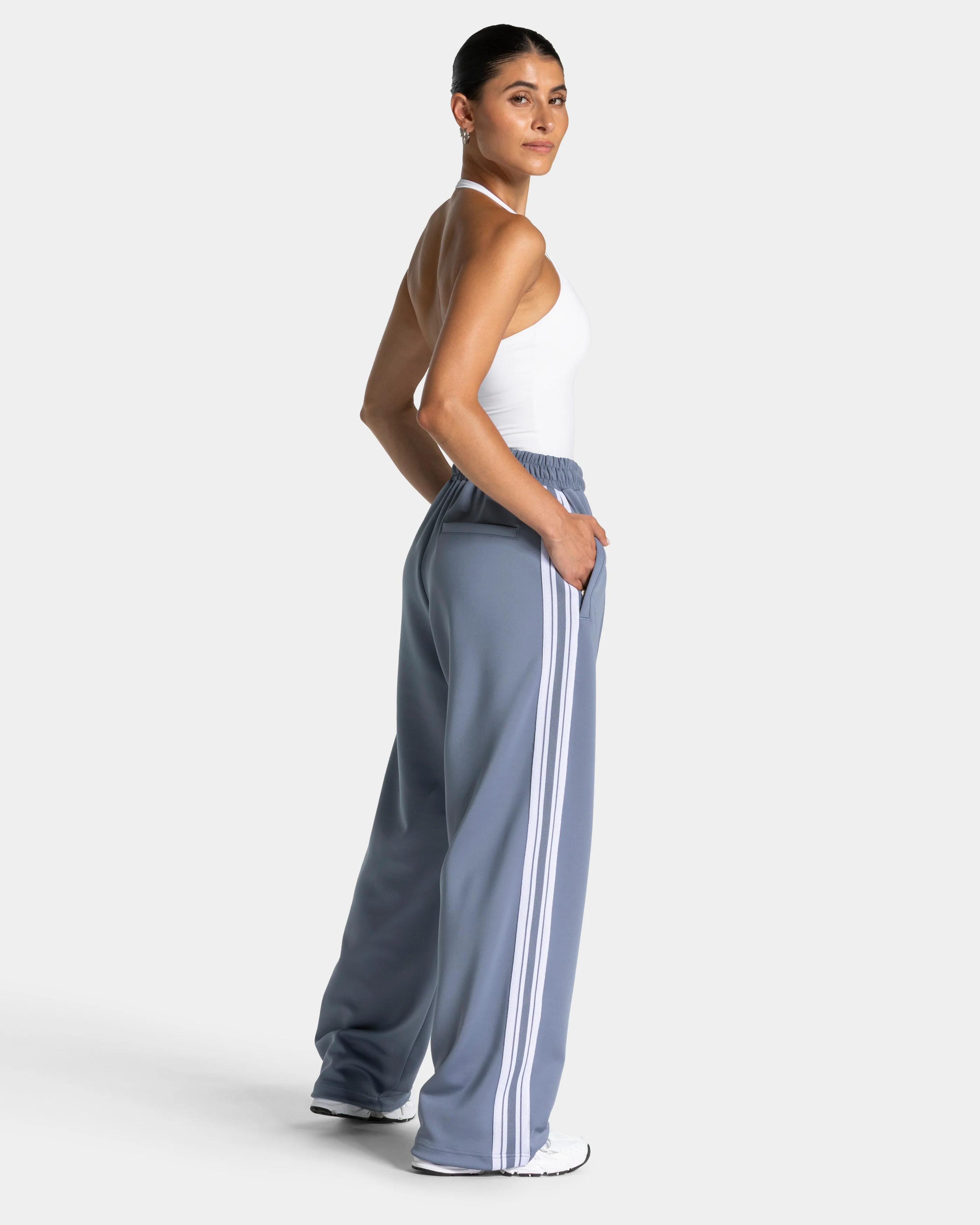 Club Straight Leg Jogger "Stahlblau" - Image 5