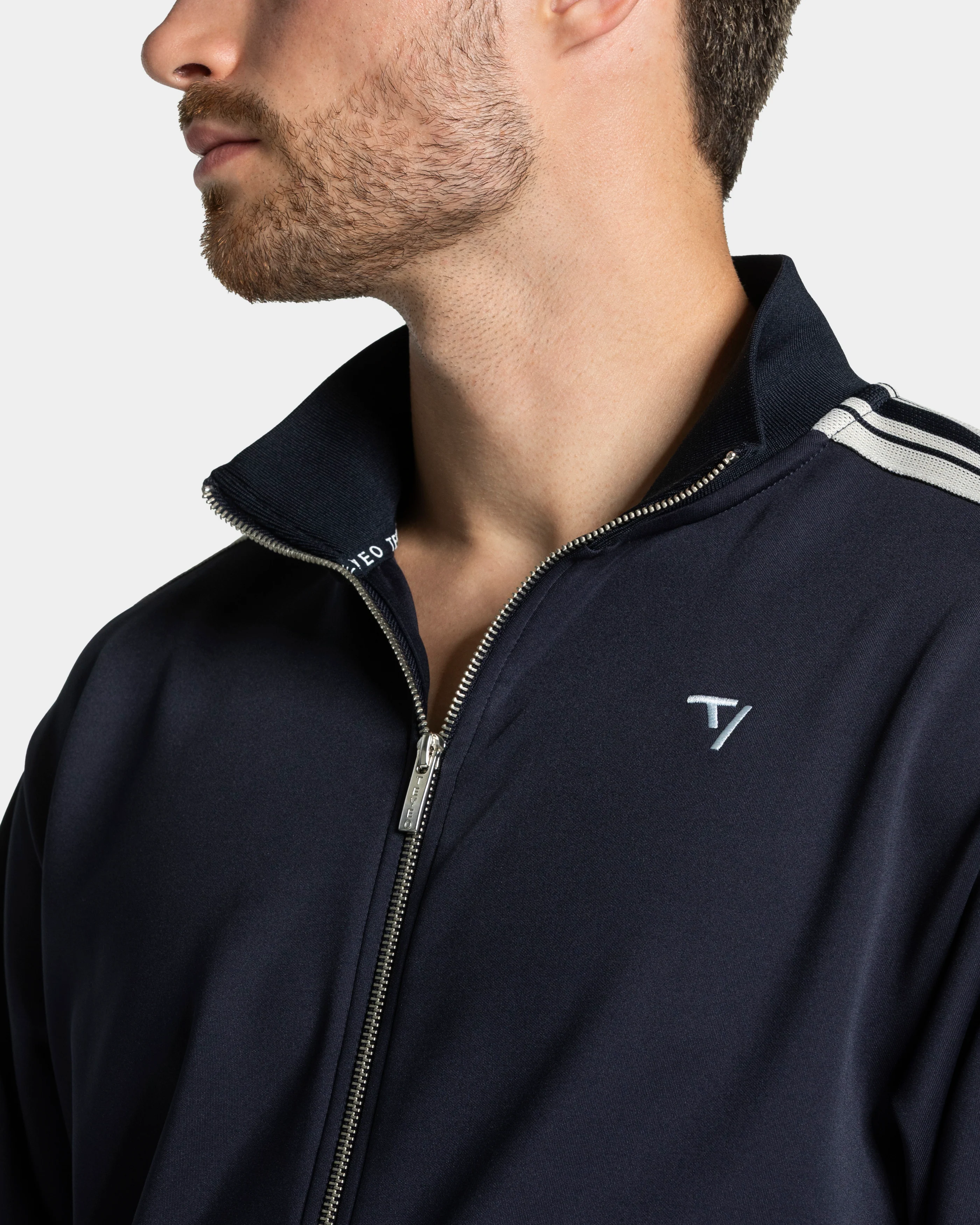 Club Zip Jacke "Midnight" - Image 4
