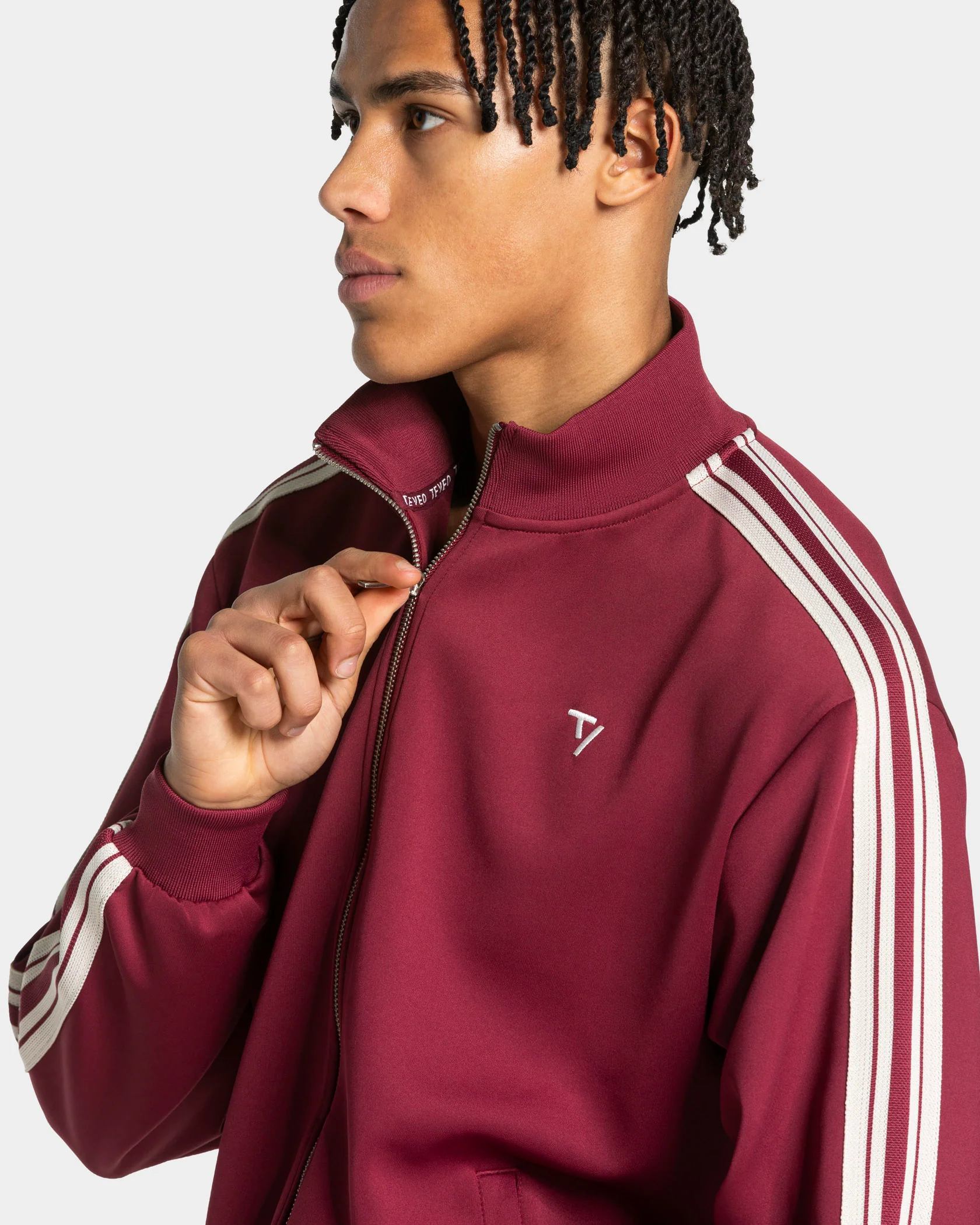Club Zip Jacke "Weinrot" - Image 4