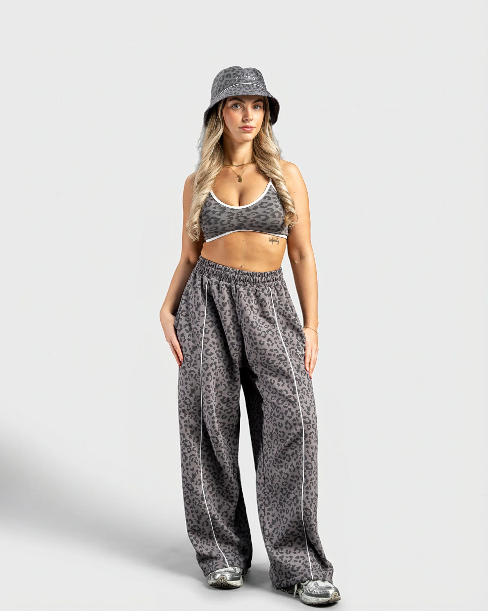 Contrastline Bucket Hat "Leo Graphit" - Image 5