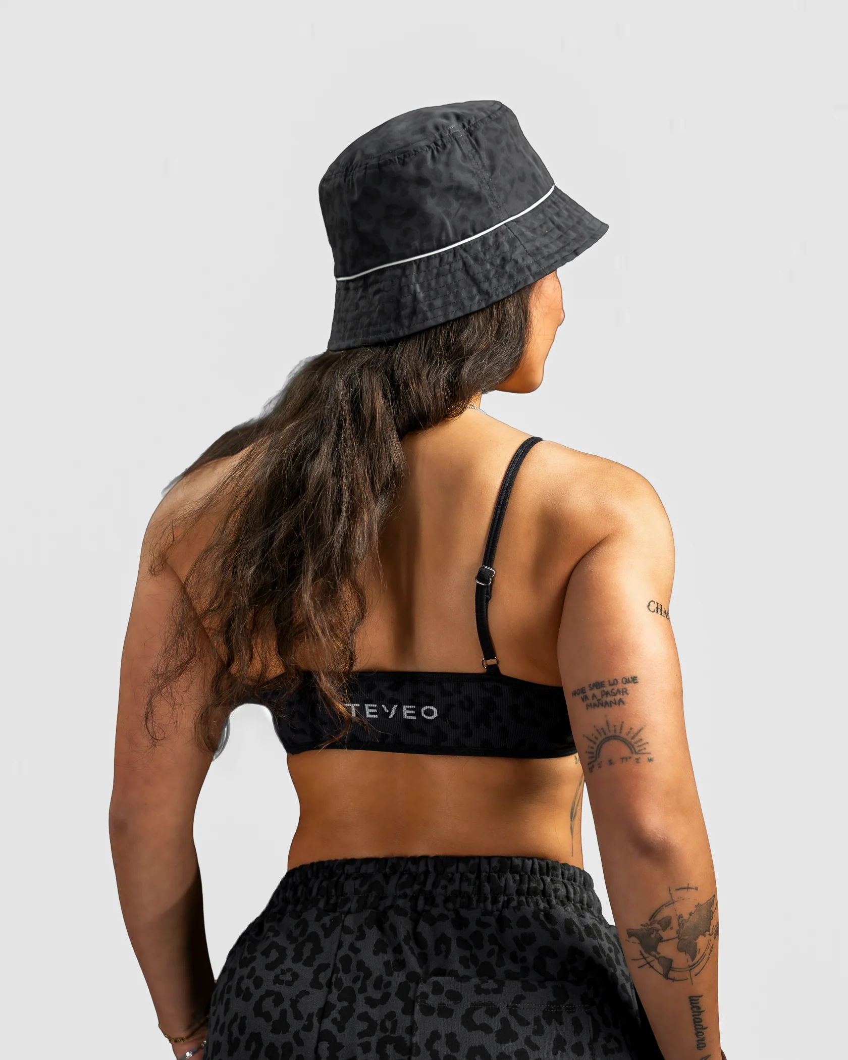 Contrastline Bucket Hat "Leo Schwarz" - Image 2