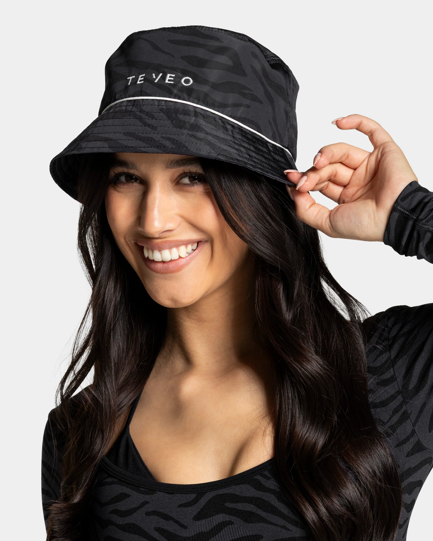 Contrastline Bucket Hat "Zebra Schwarz" - Image 4