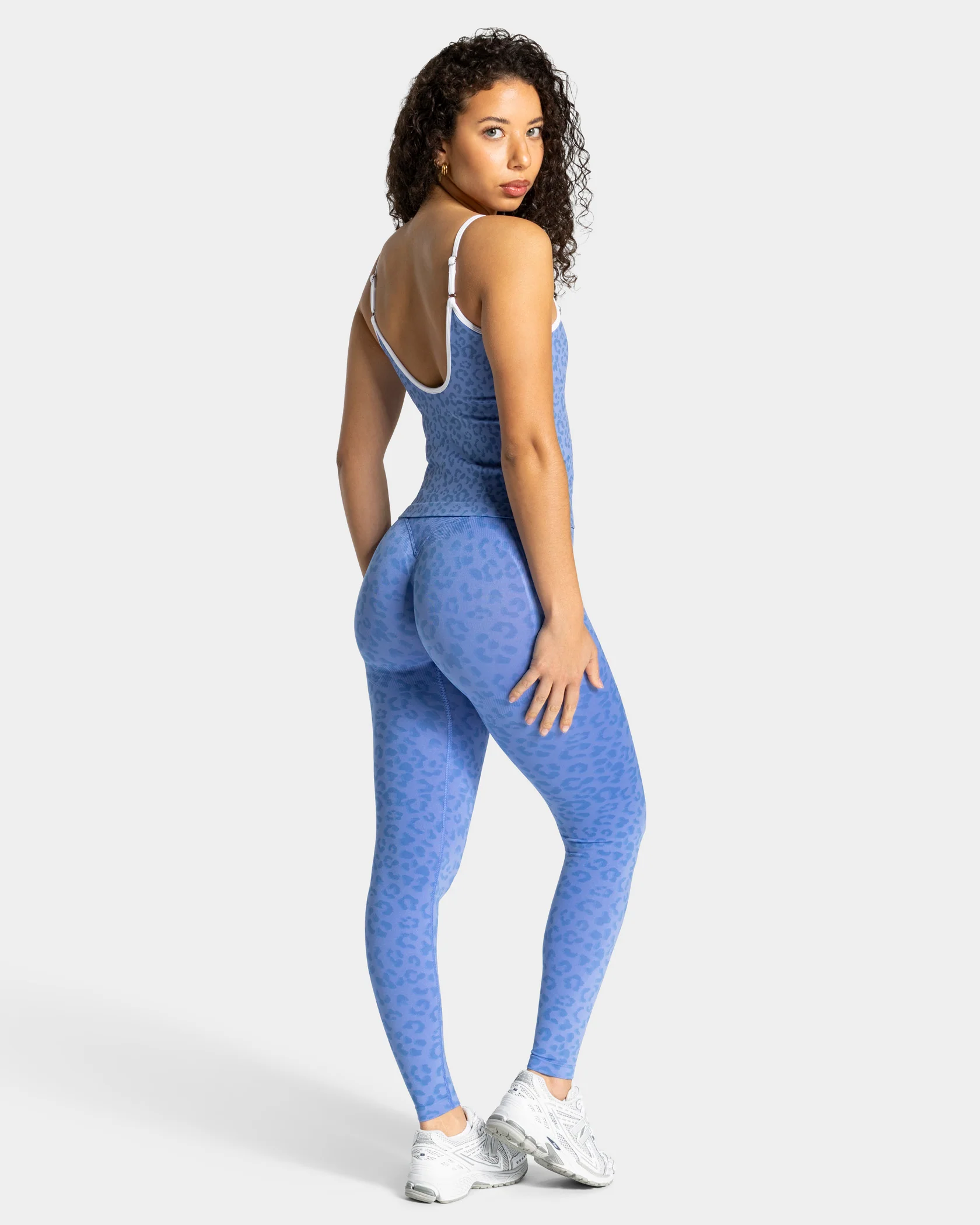 Contrastline Cami Top "Leo Azure" - Image 5