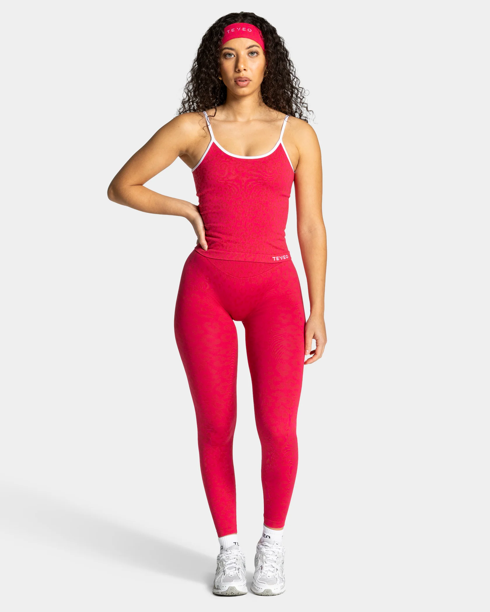 Contrastline Cami Top "Leo Berry" - Image 3