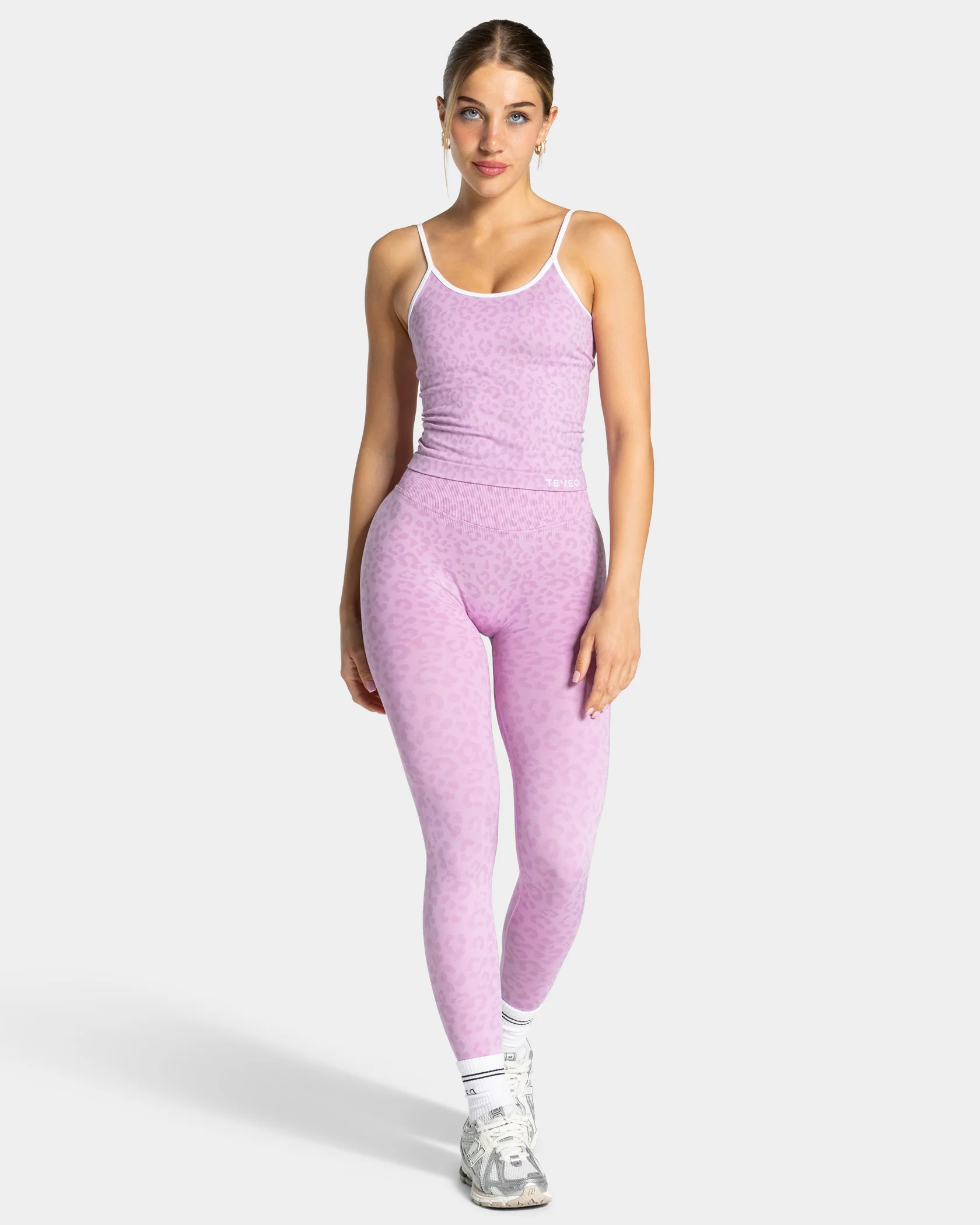 Contrastline Cami Top "Leo Orchid" - Image 3