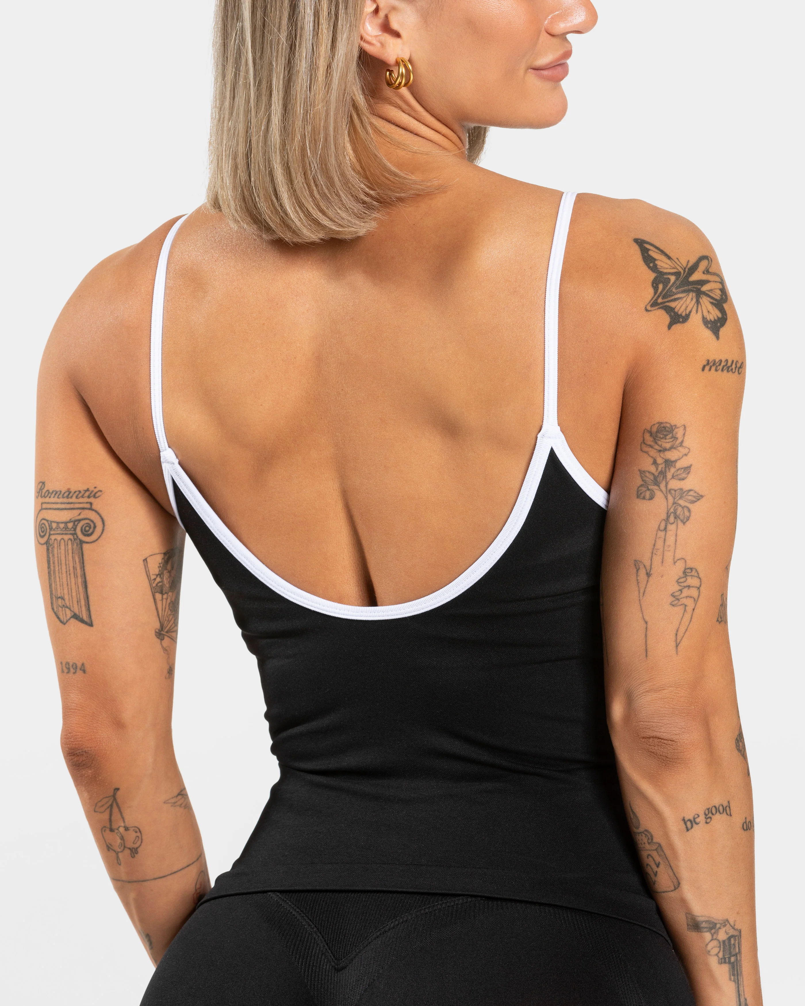 Contrastline Cami Top "Schwarz" - Image 4