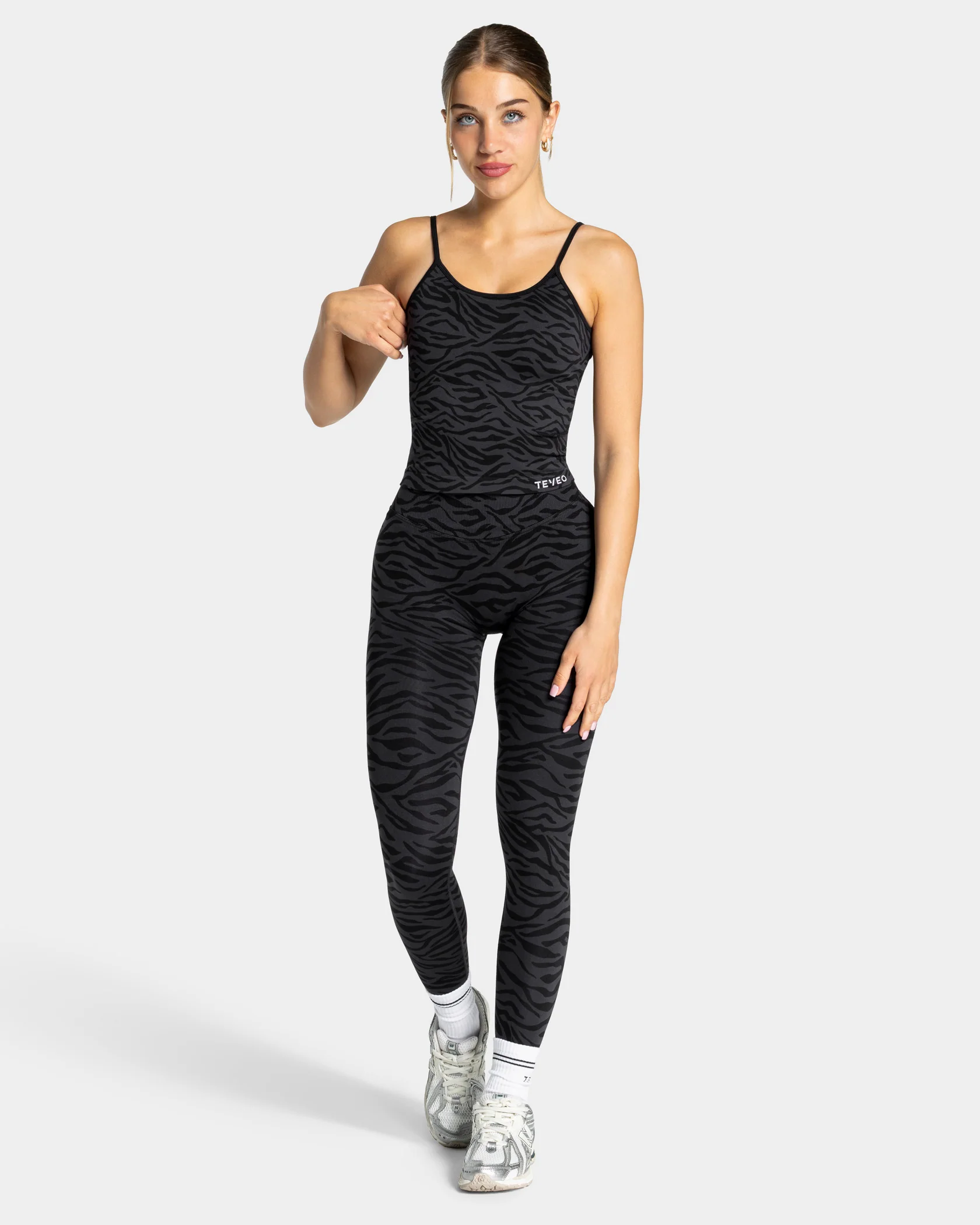 Contrastline Cami Top "Zebra Schwarz" - Image 3