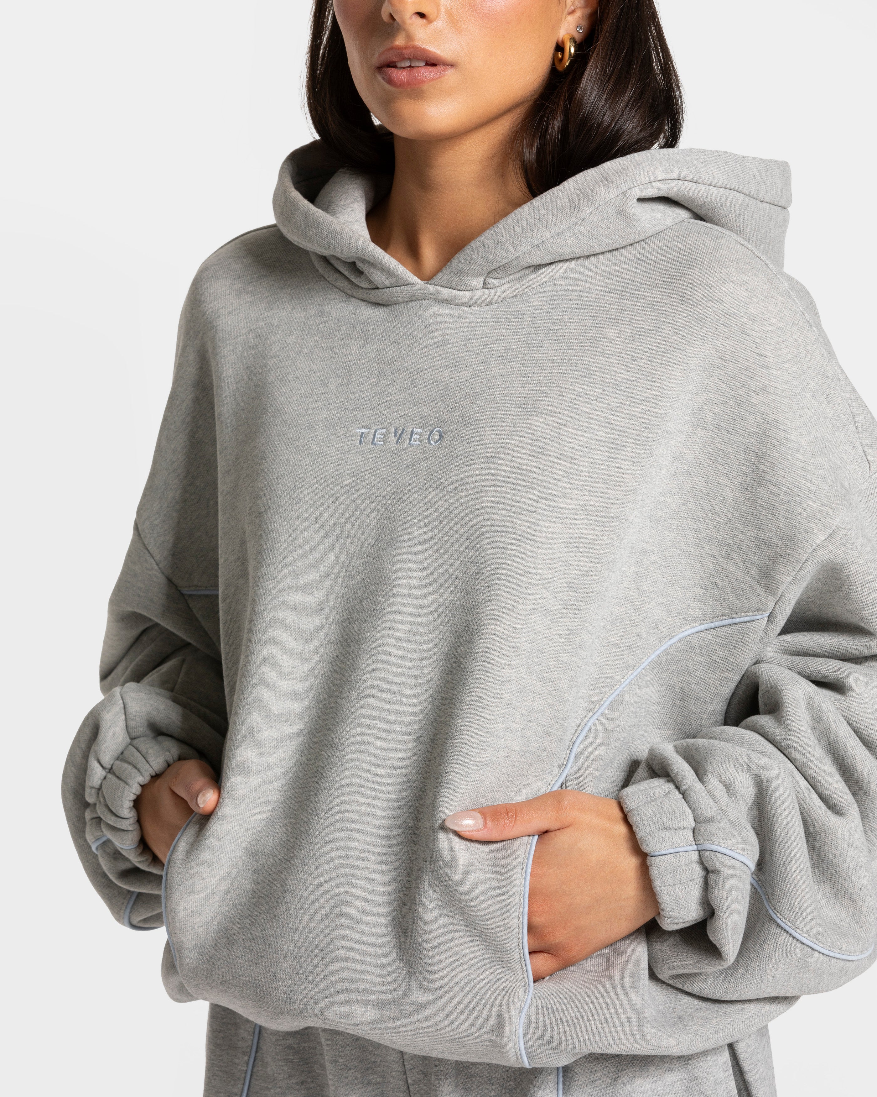 Contrastline Hooded Sweater "Hellgrau" - Image 4