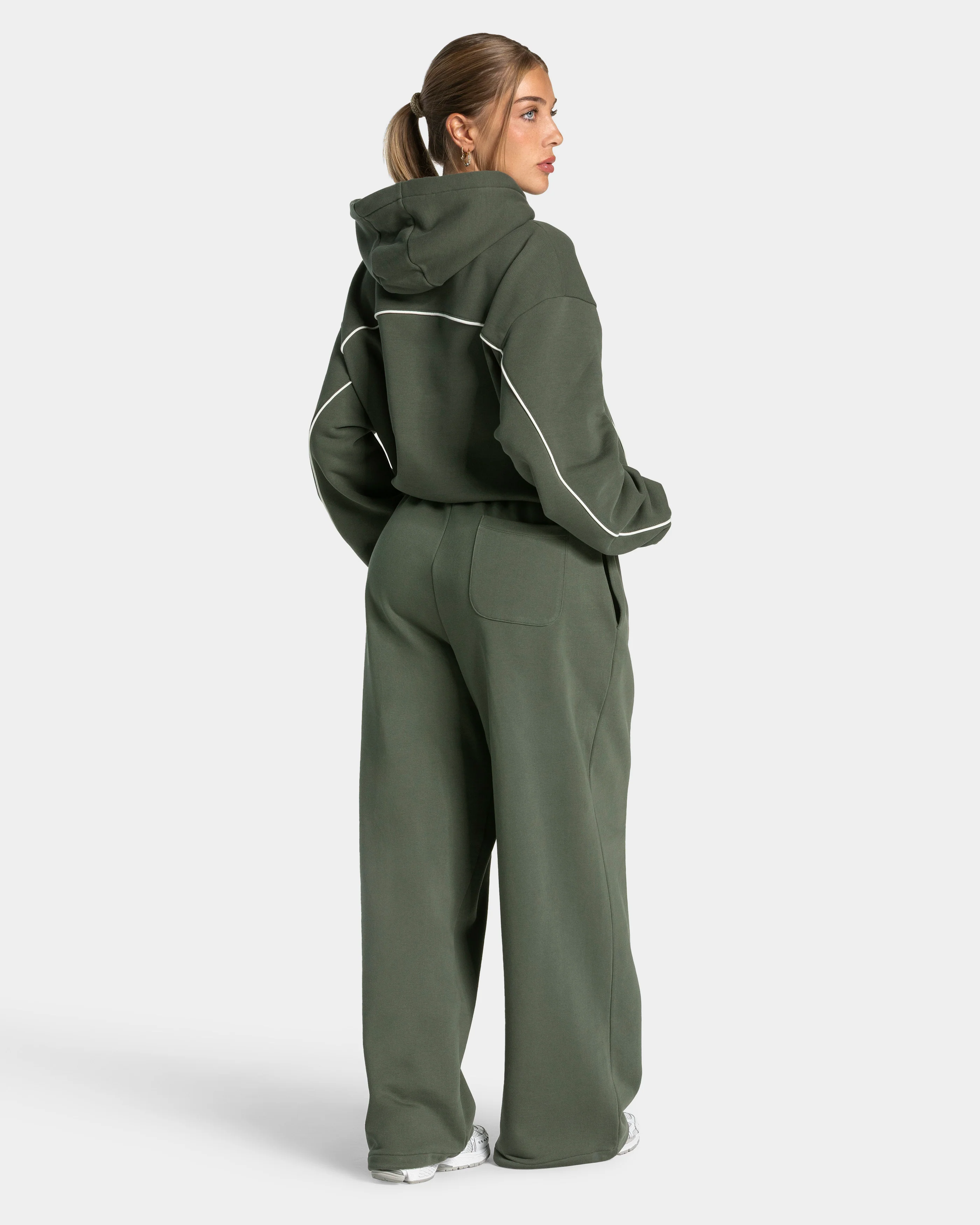Contrastline Hooded Sweater "Khaki" - Image 5