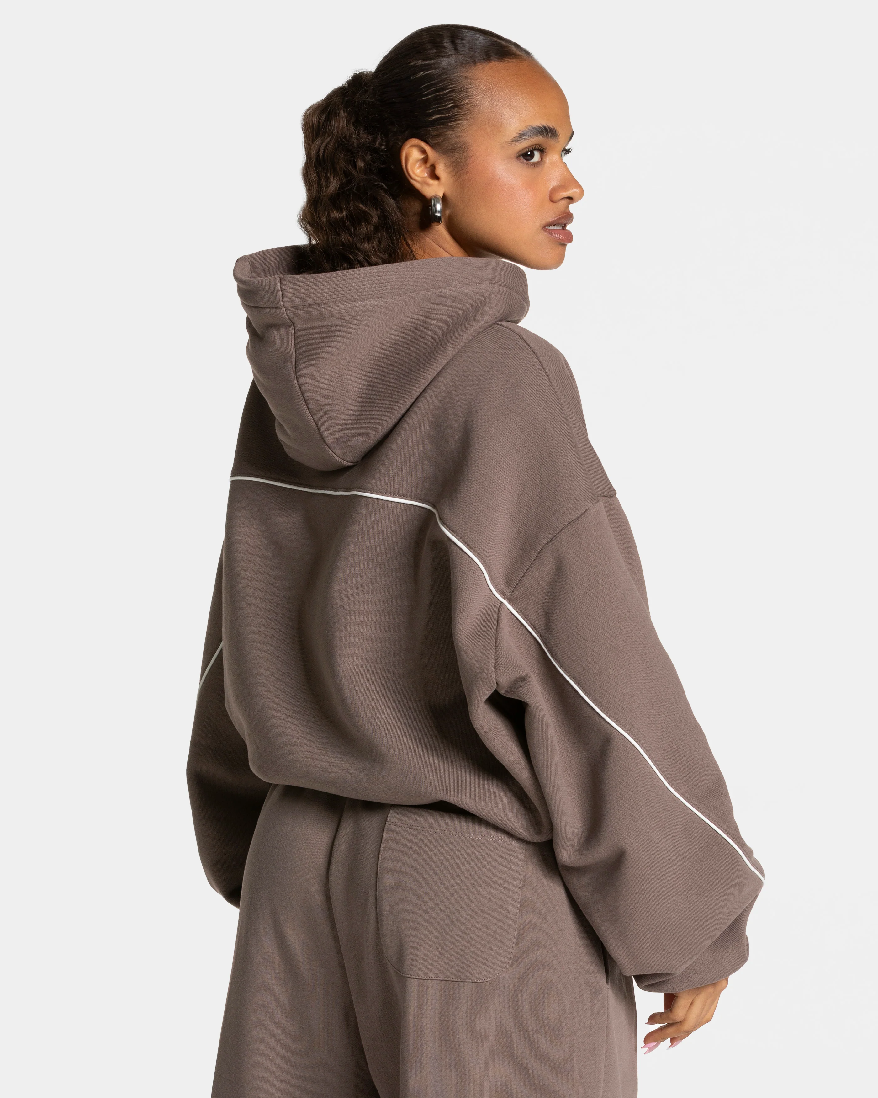 Contrastline Hooded Sweater "Mokka" - Image 2