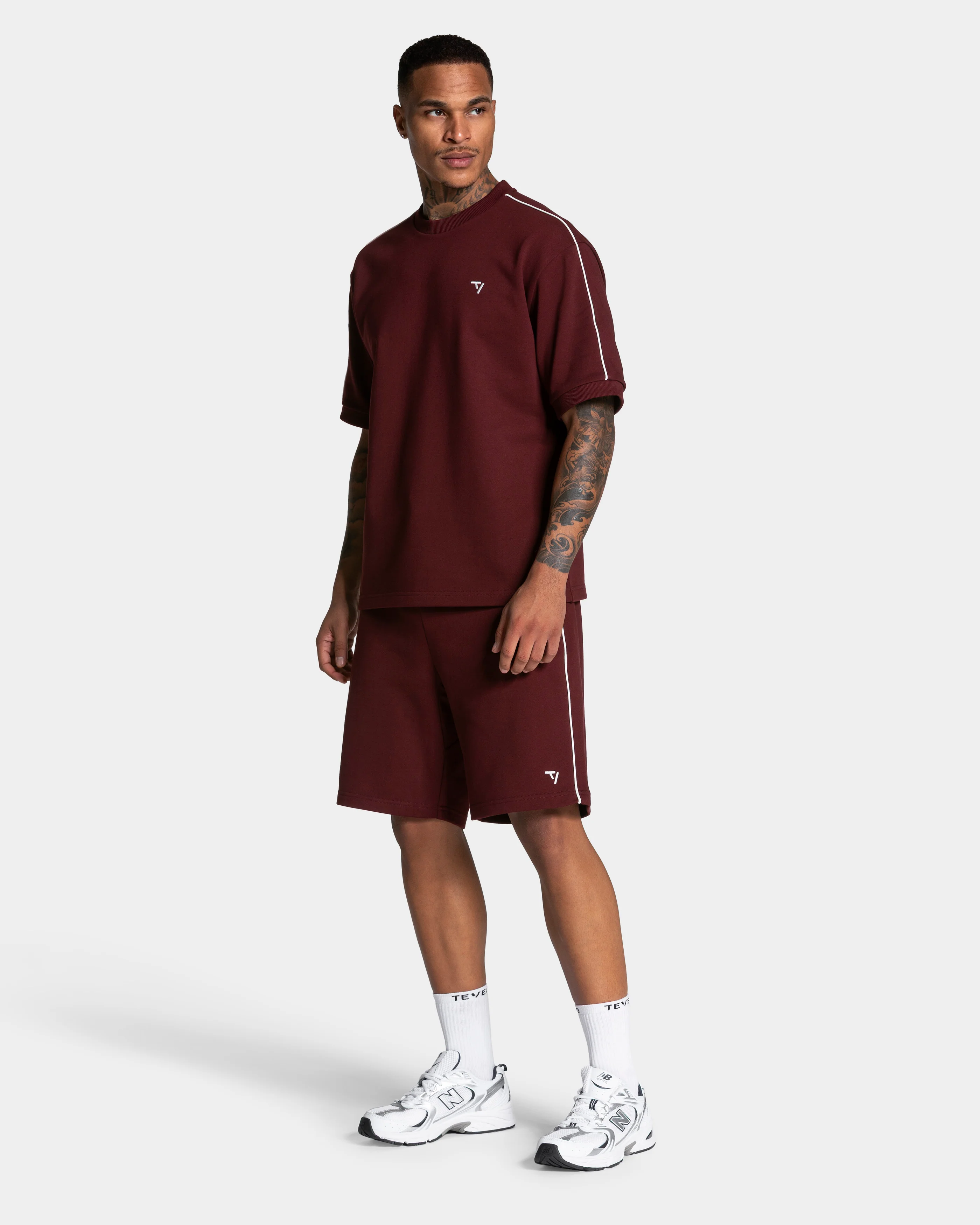 Contrastline Oversized T-Shirt "Weinrot" - Image 3