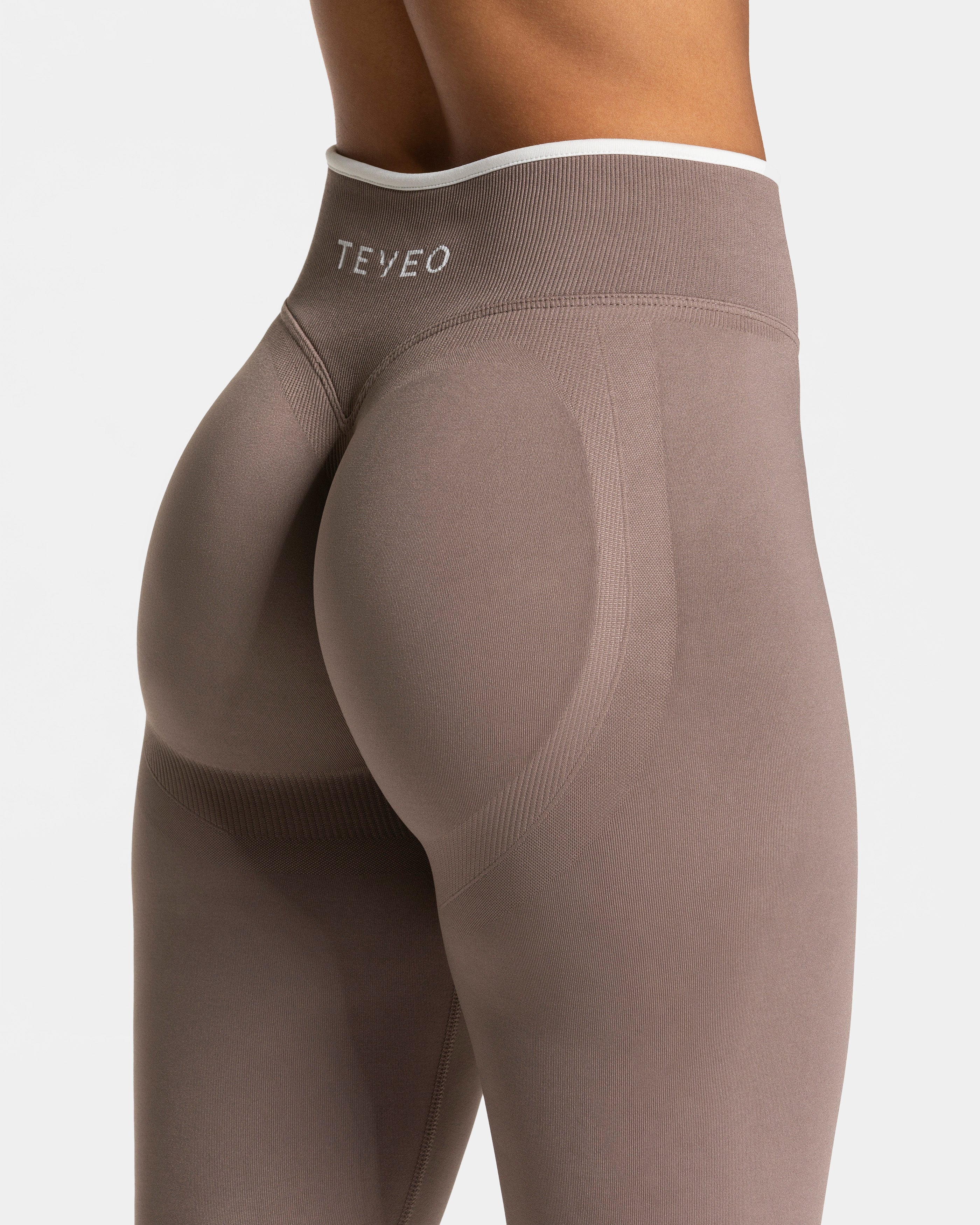 Contrastline Sculpt Scrunch Leggings "Mokka" - Image 4