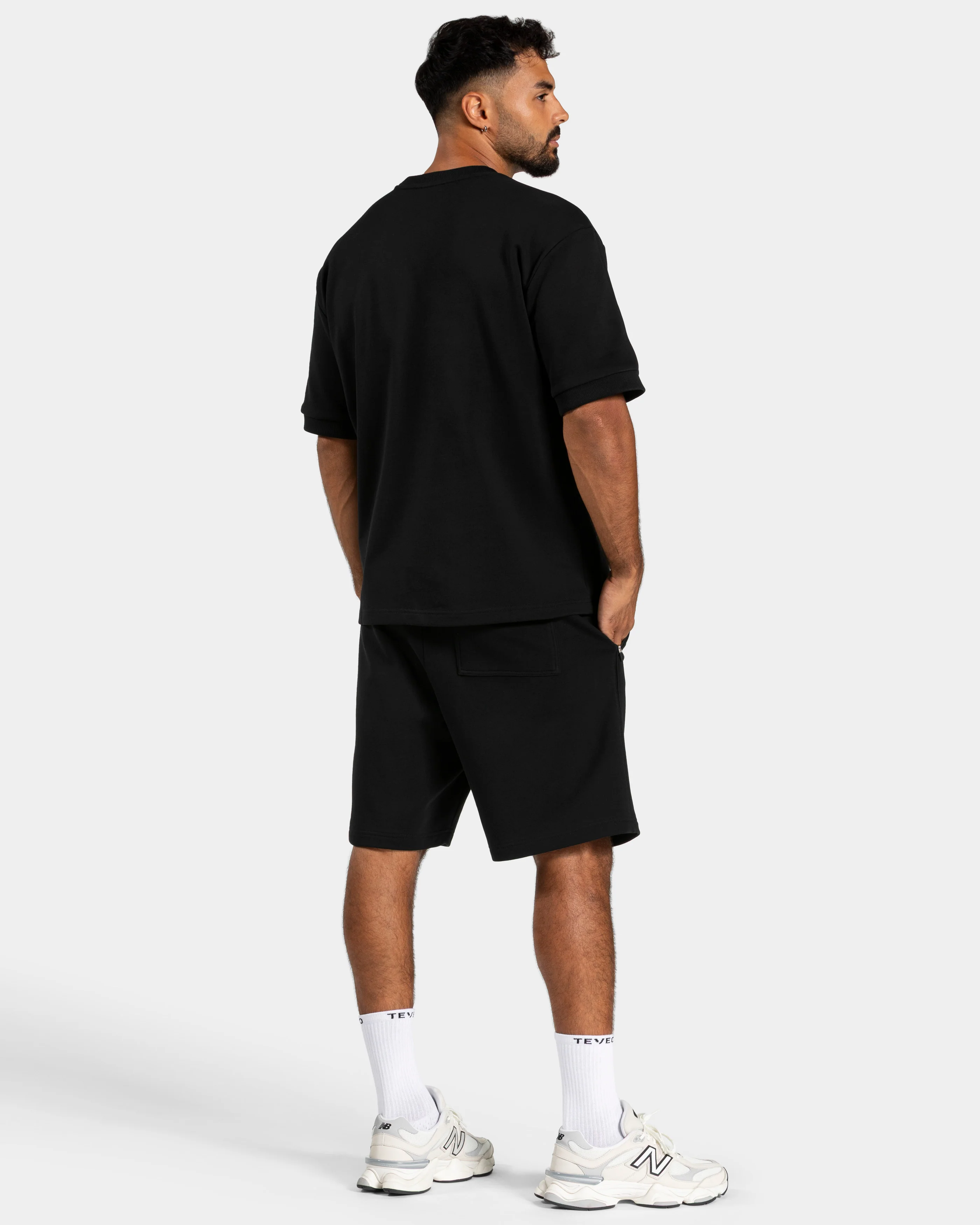 Contrastline Shorts "Schwarz" - Image 5