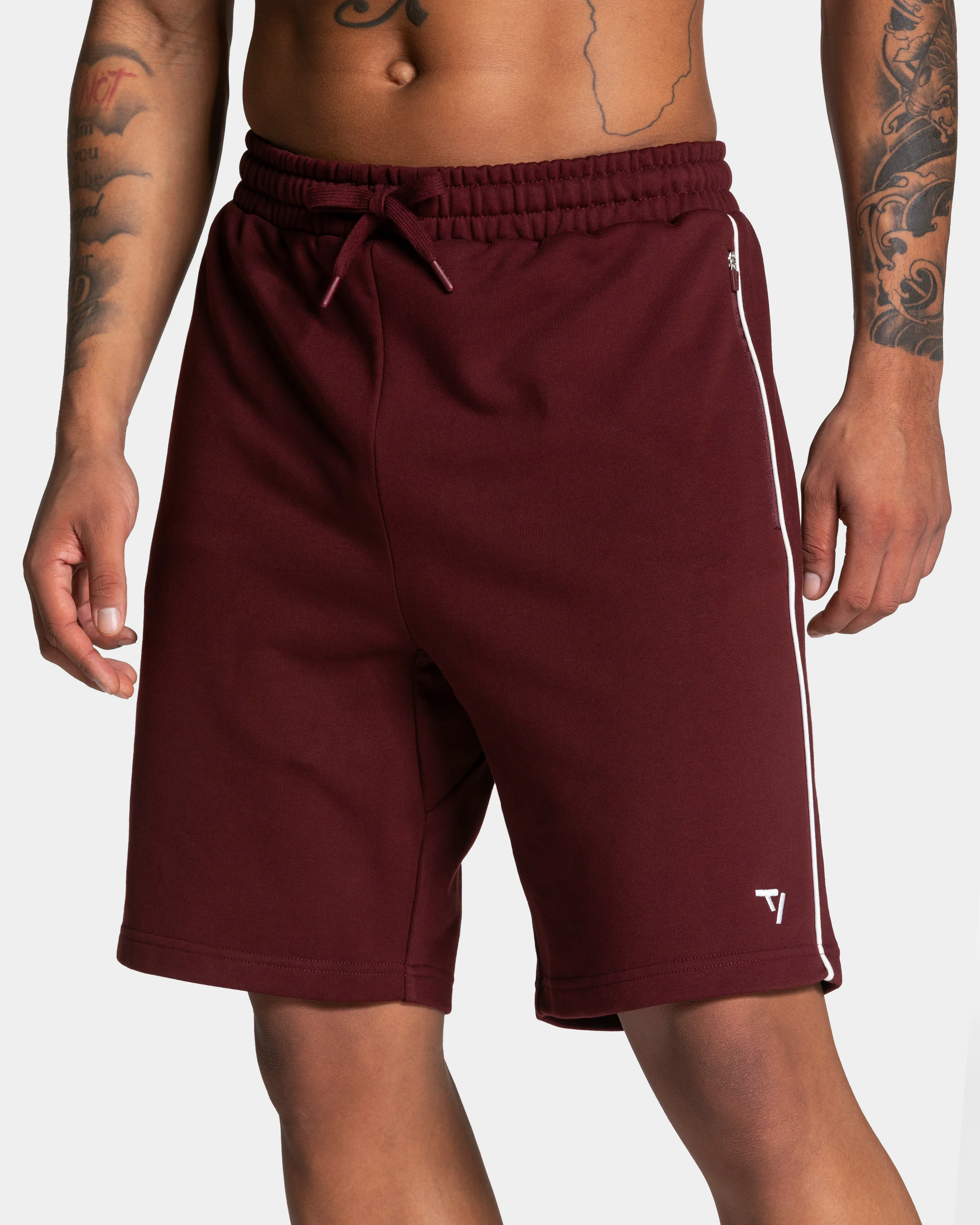 Contrastline Shorts "Weinrot" - Image 4