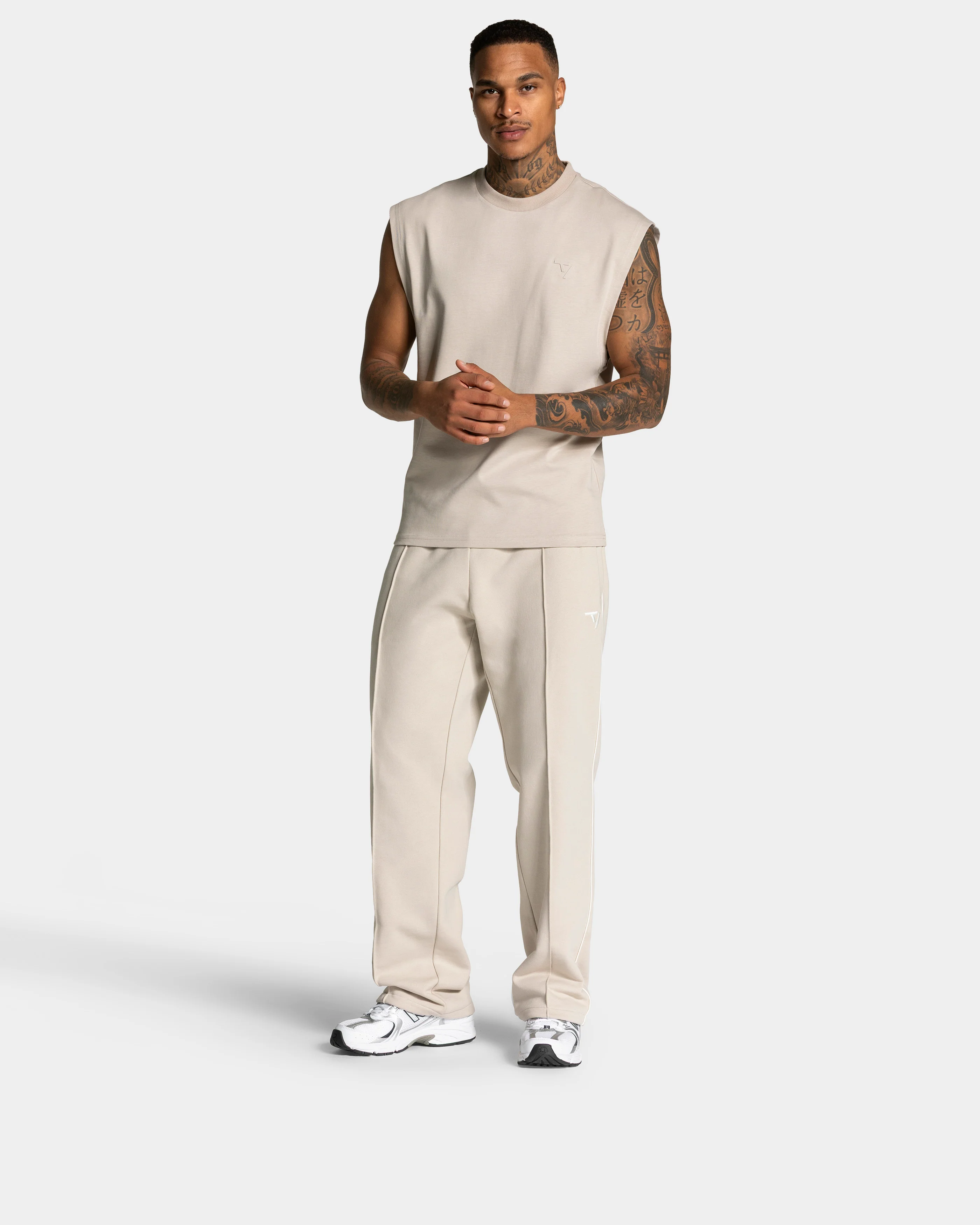 Contrastline Straight Leg Jogger "Cream" - Image 3