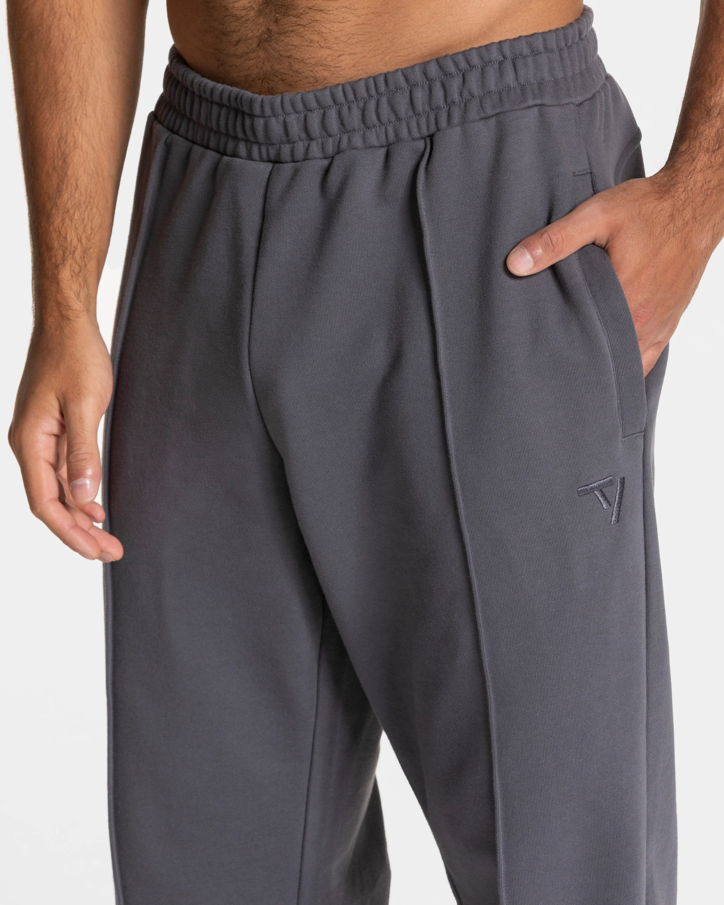 Contrastline Straight Leg Jogger "Graphit" - Image 4