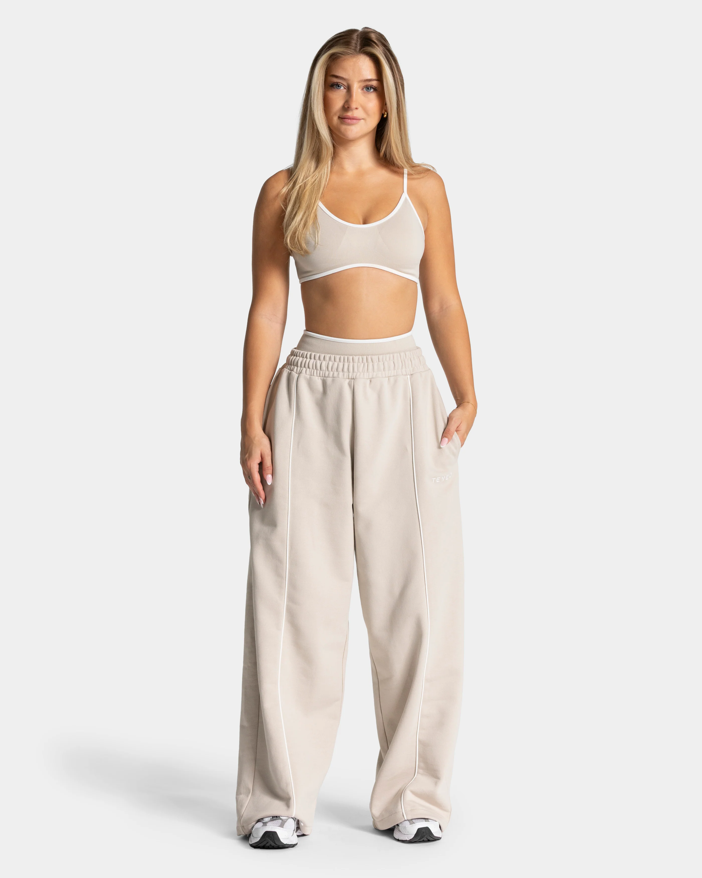 Contrastline Wide Leg Jogger "Cream" - Image 3