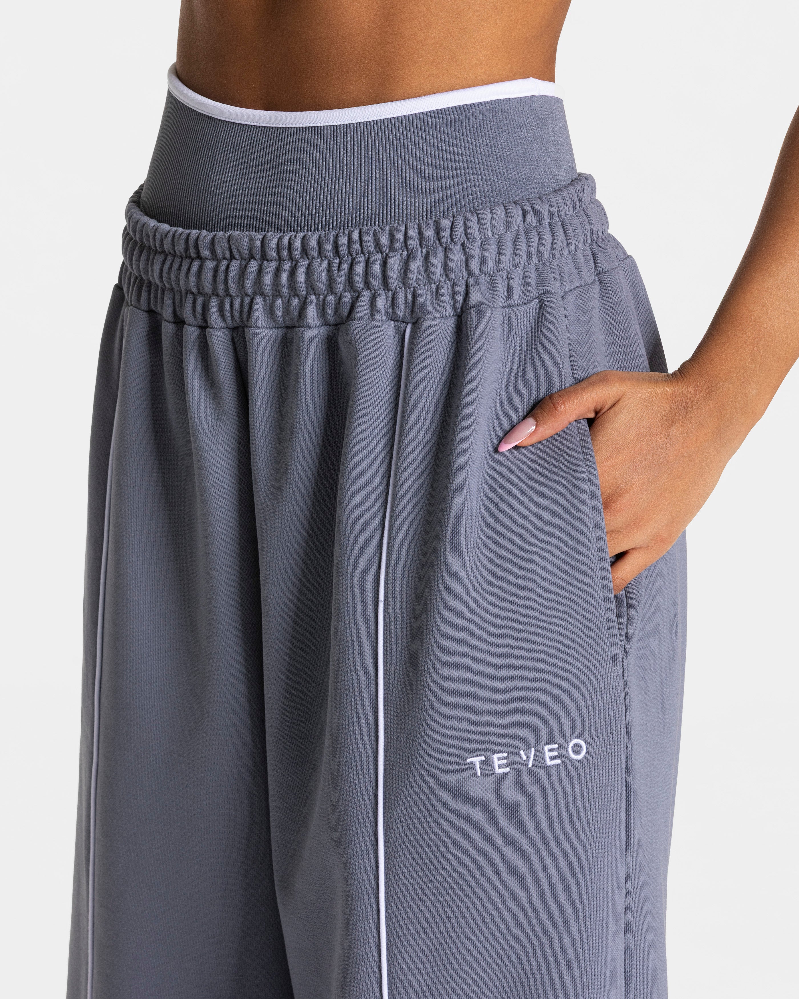 Contrastline Wide Leg Jogger "Eisgrau" - Image 4