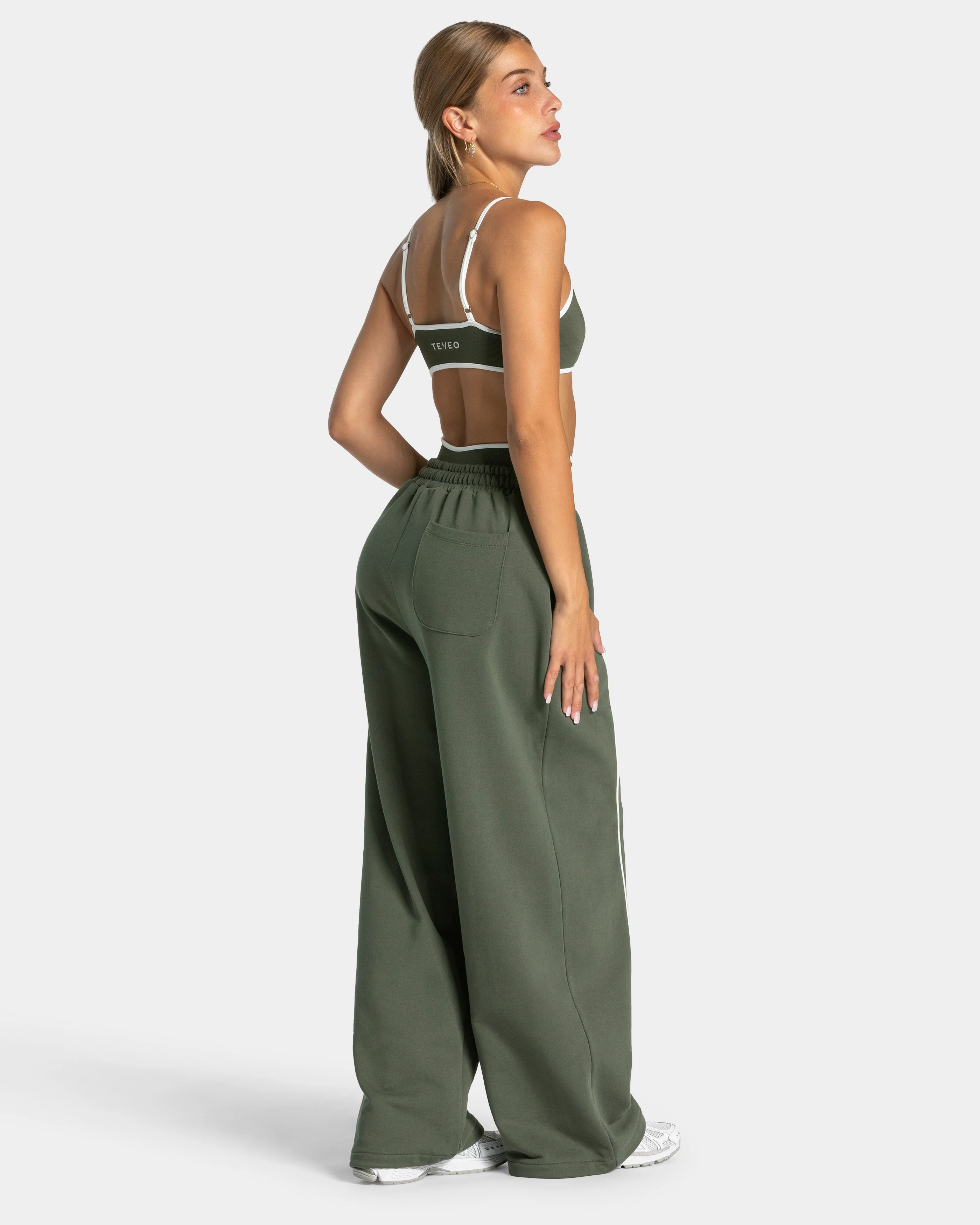 Contrastline Wide Leg Jogger "Khaki" - Image 5