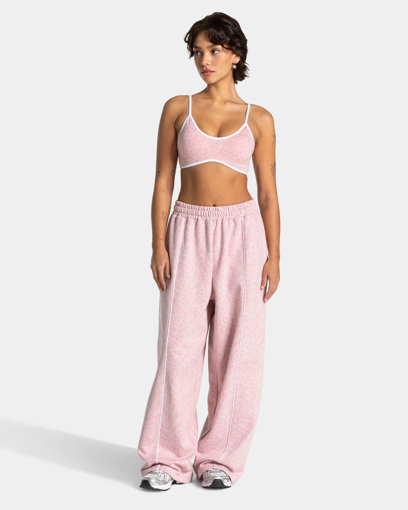 Contrastline Wide Leg Jogger "Leo Rosa" - Image 3