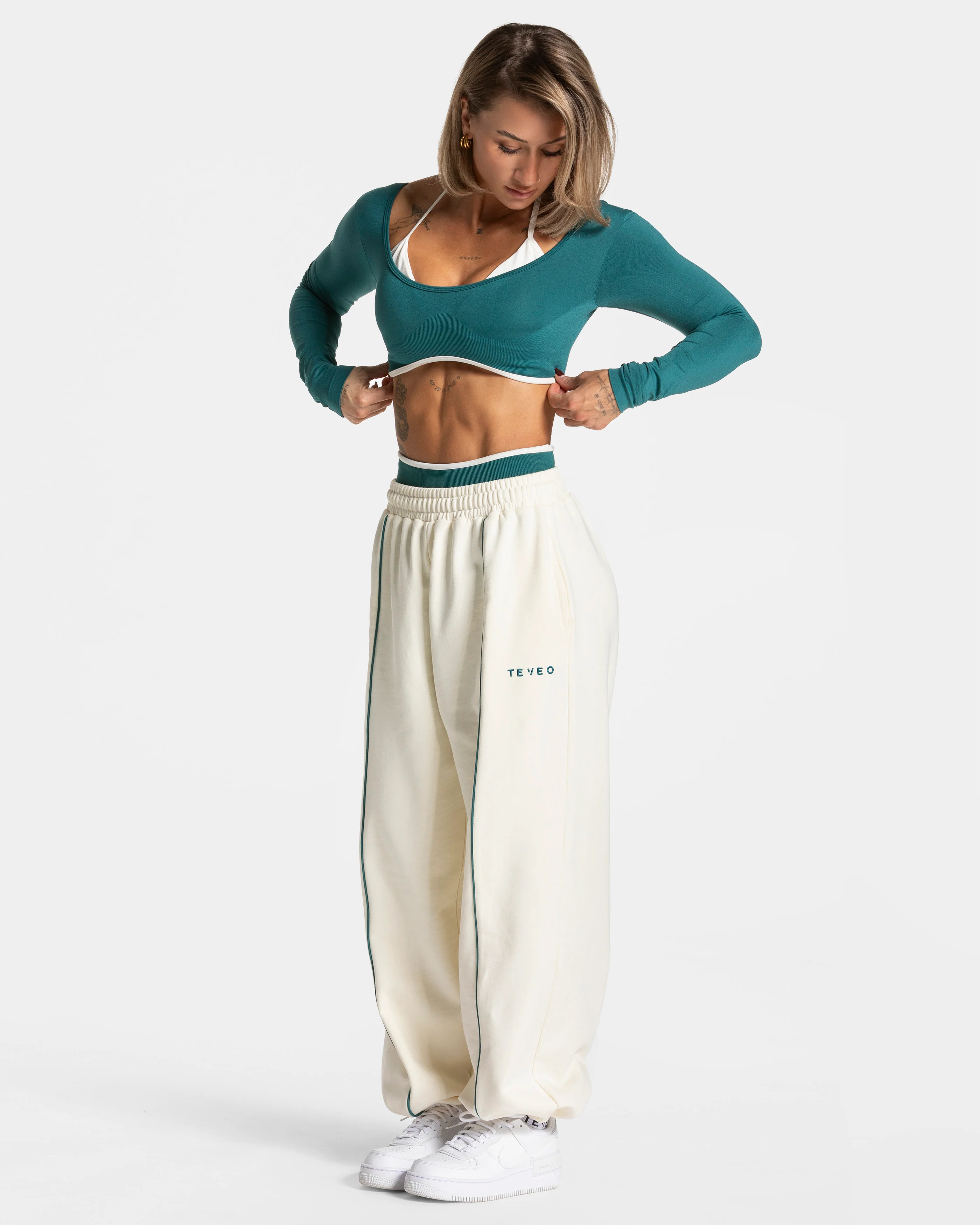 Contrastline Wide Leg Jogger "Off White" - Image 3