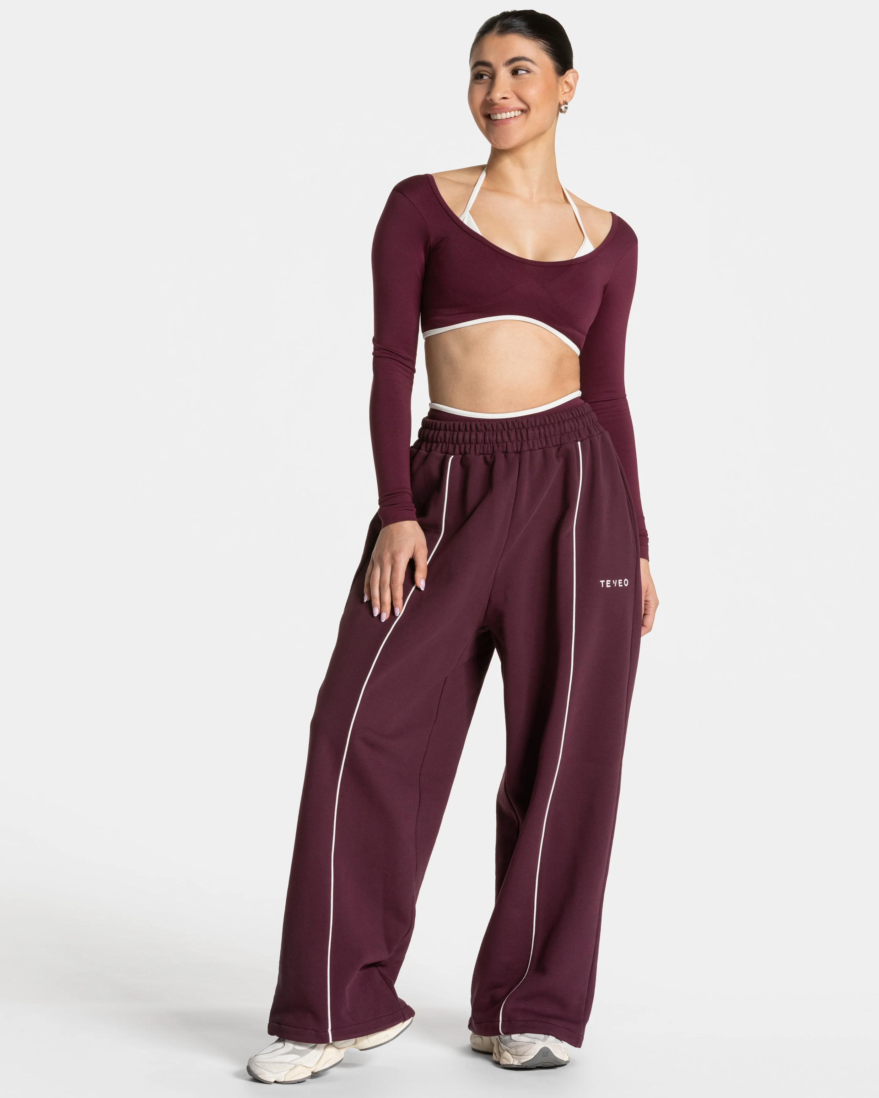 Contrastline Wide Leg Jogger "Pflaume" - Image 3