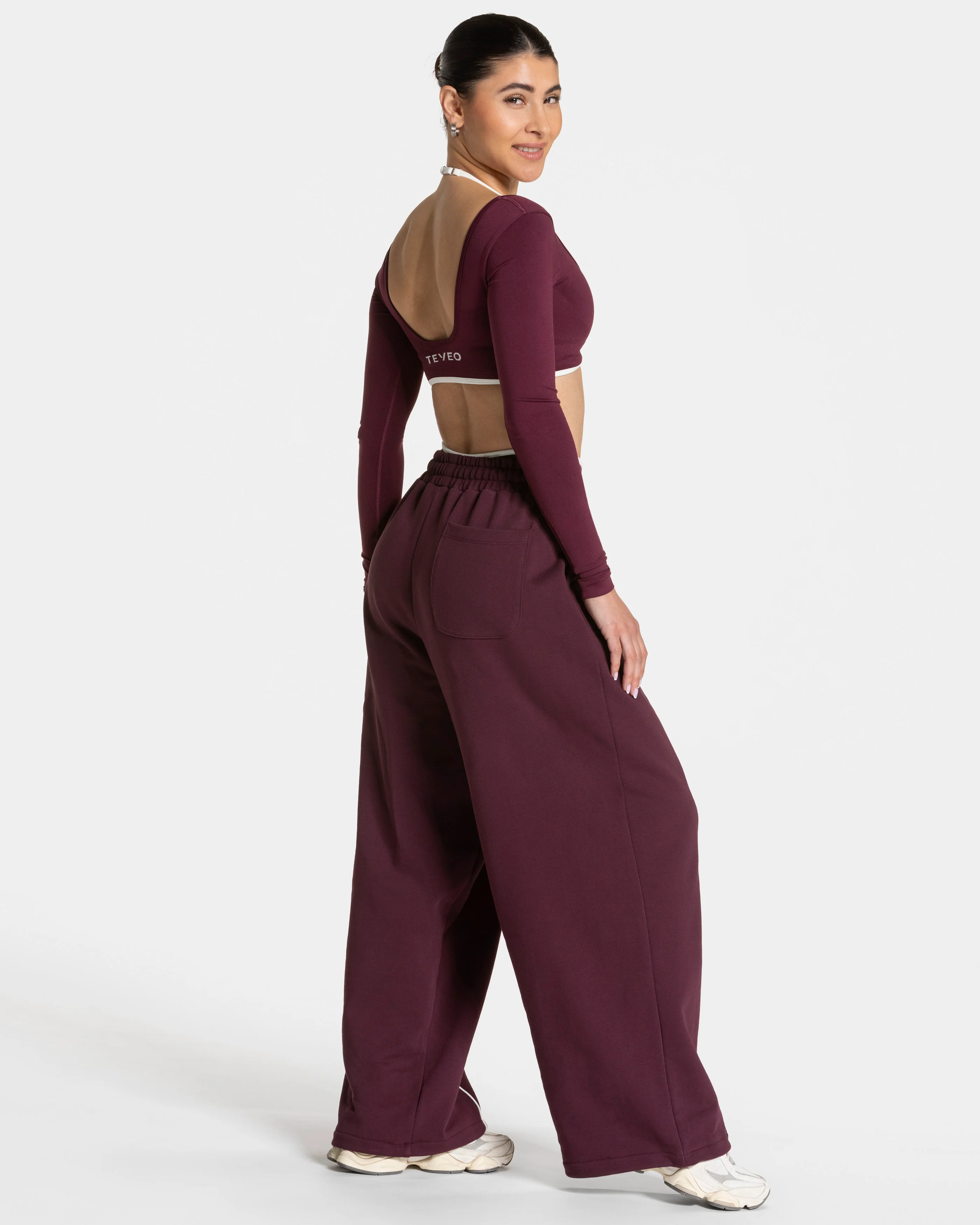 Contrastline Wide Leg Jogger "Pflaume" - Image 5