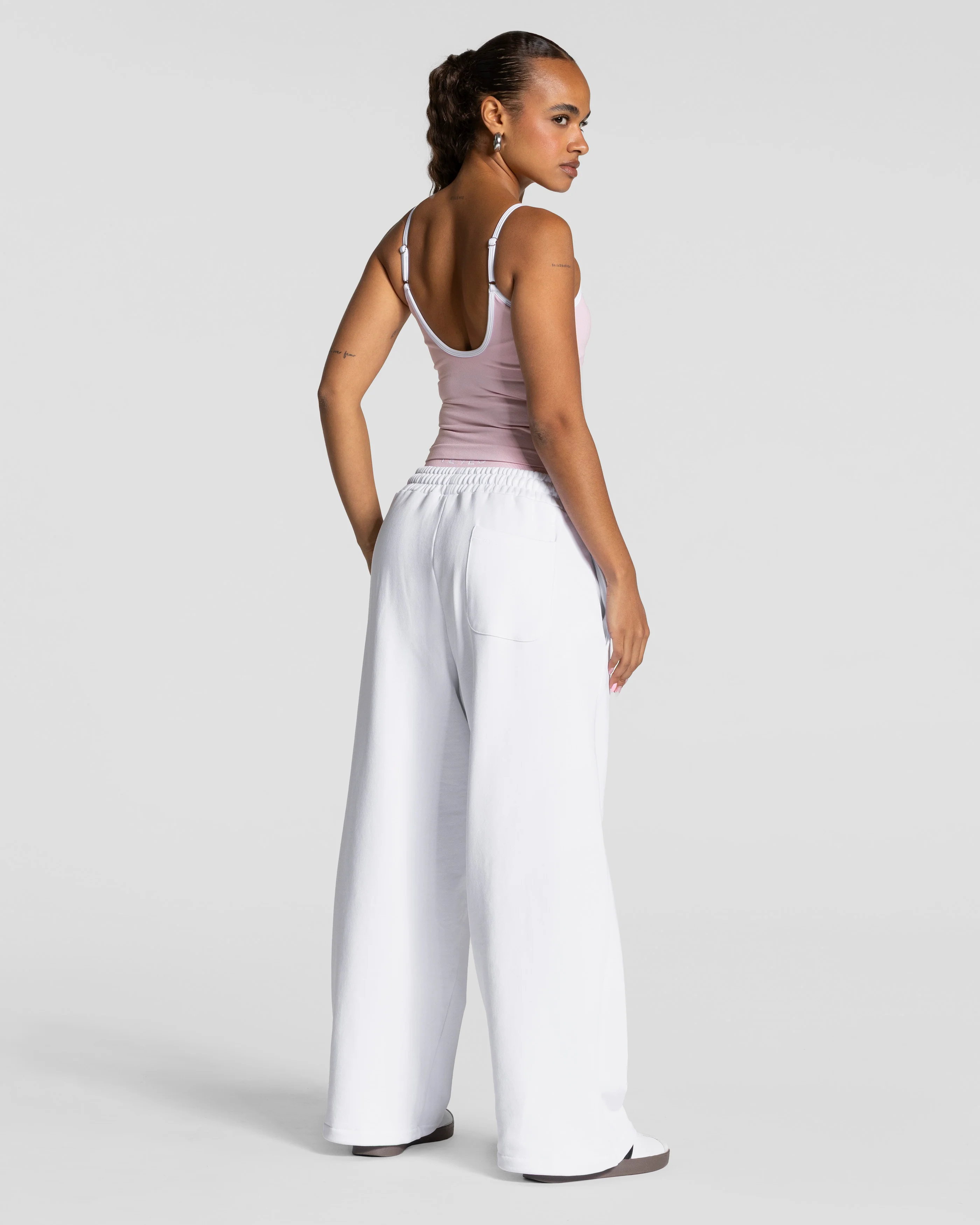 Contrastline Wide Leg Jogger "Weiß" - Image 5
