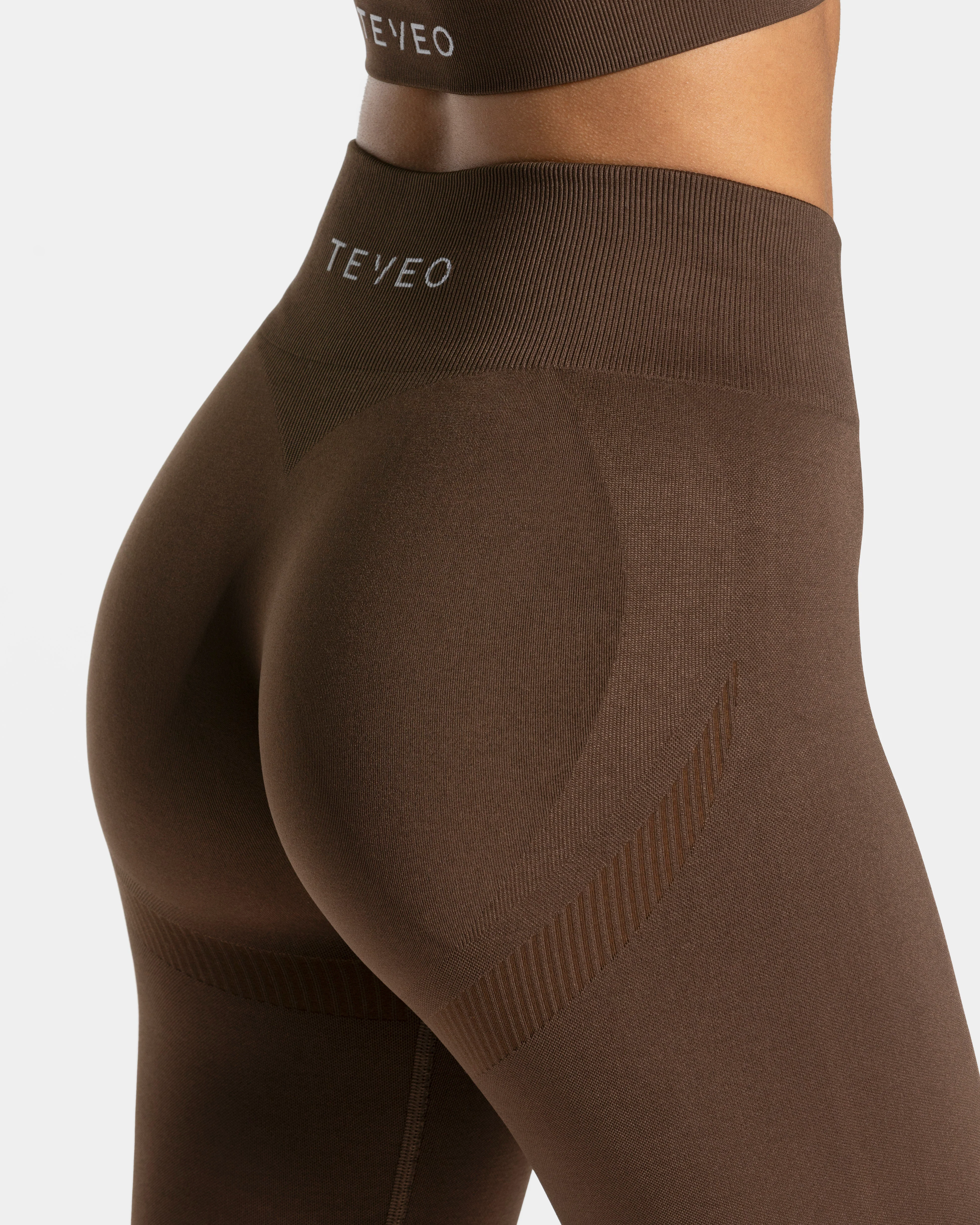 Elevate Leggings "Dunkelbraun" - Image 4
