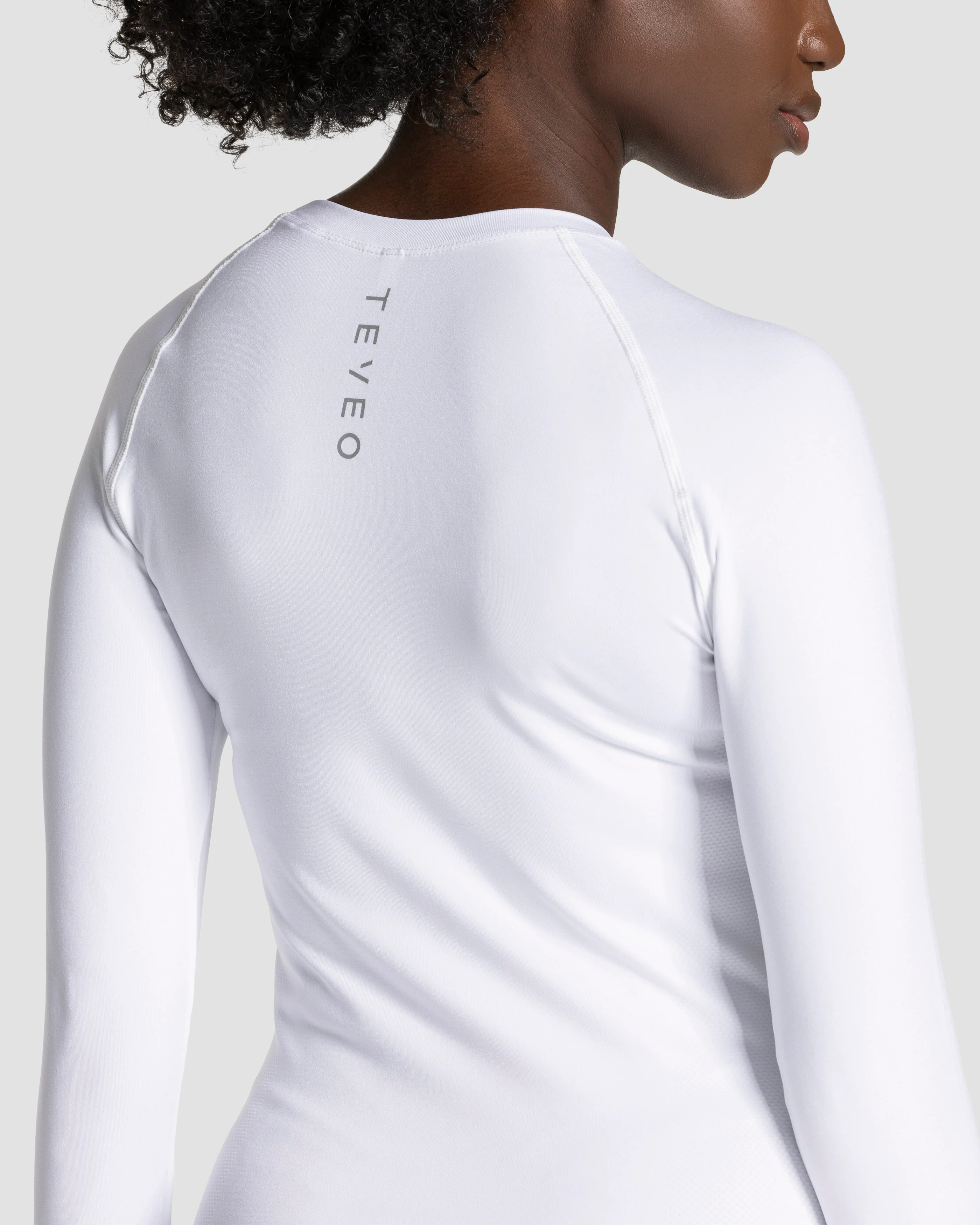 END Running Longsleeve "Weiß" - Image 4