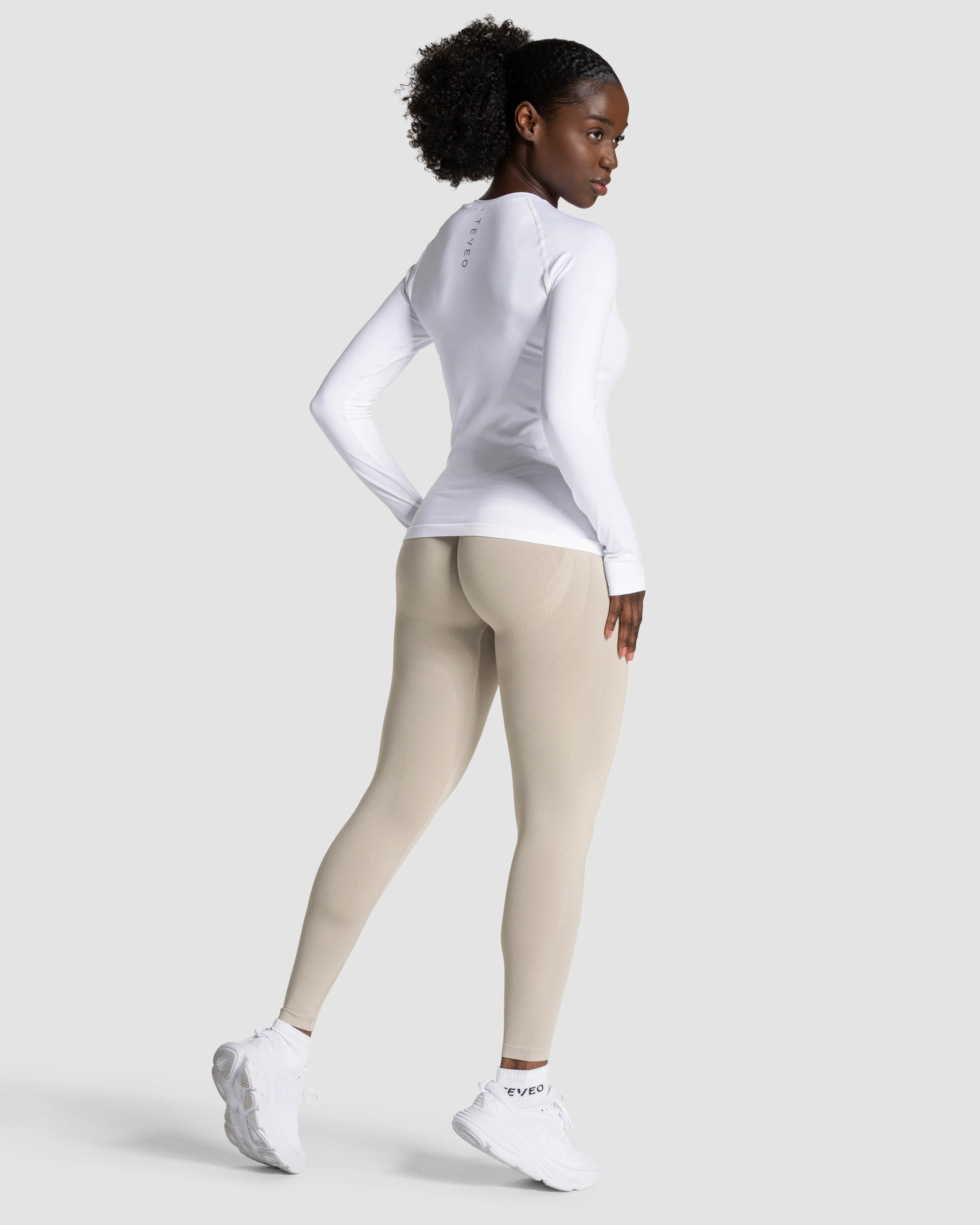 END Running Longsleeve "Weiß" - Image 5