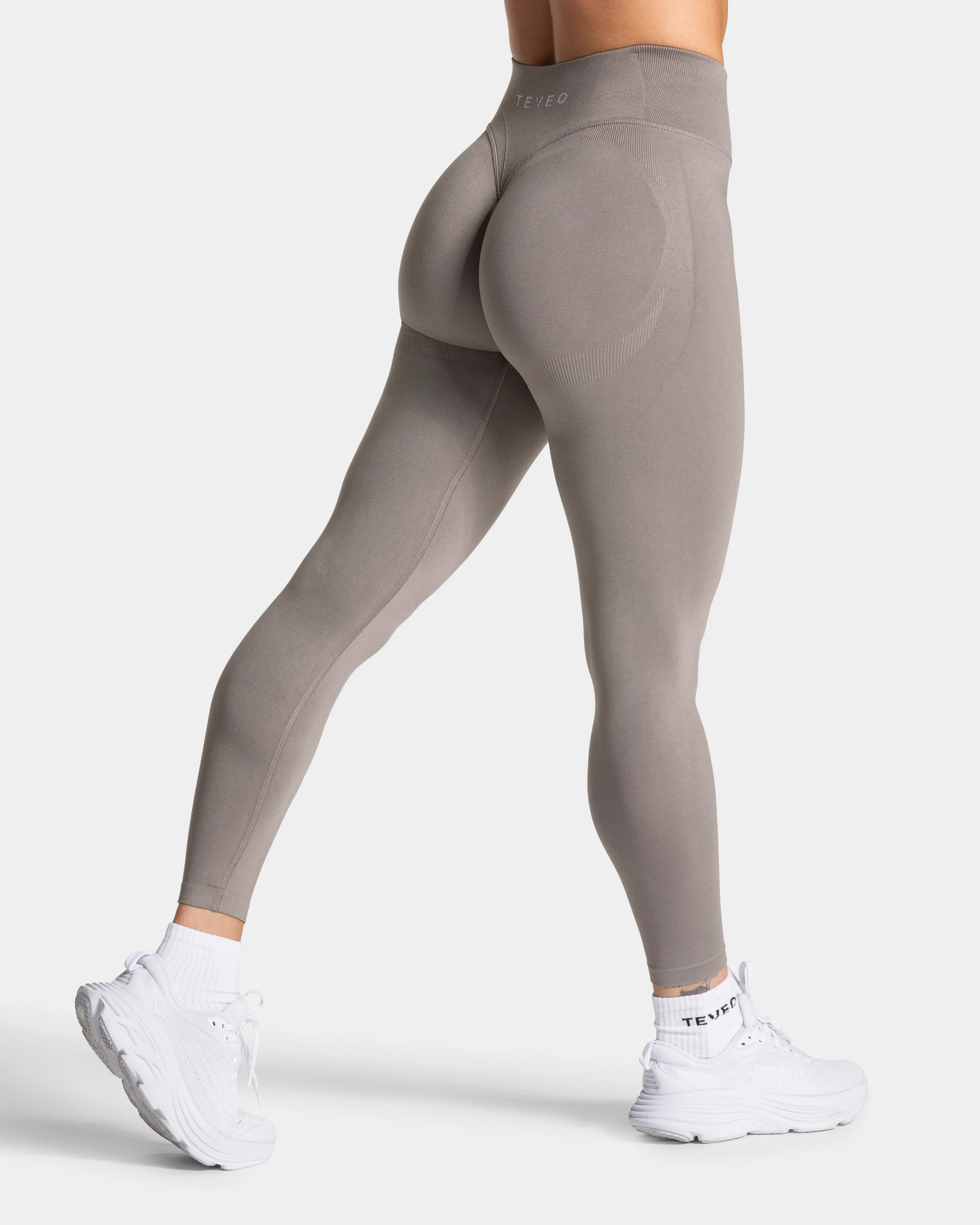 END Running Sculpt Scrunch Leggings "Smoke" - Image 2