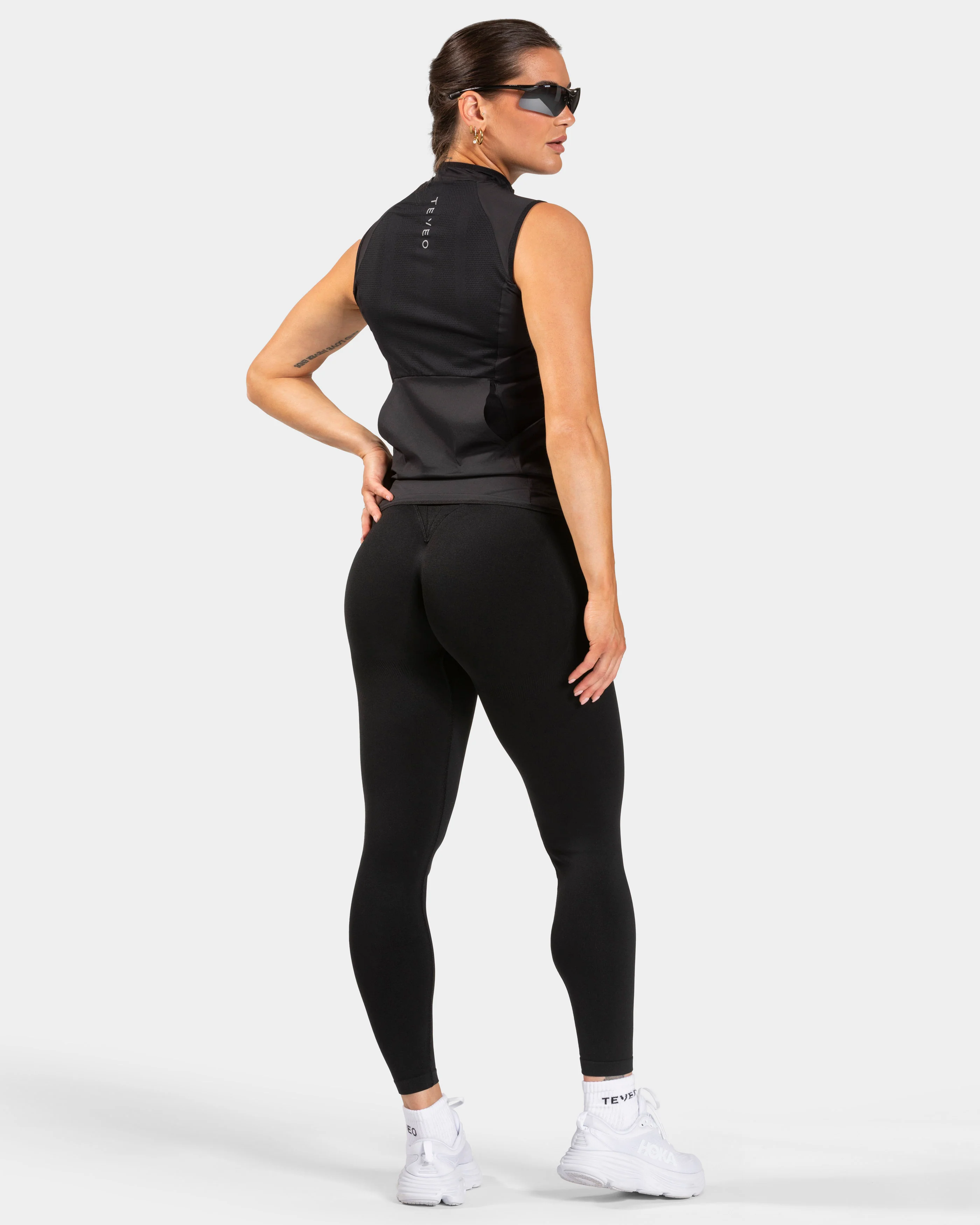 END Running Vest "Schwarz" - Image 5