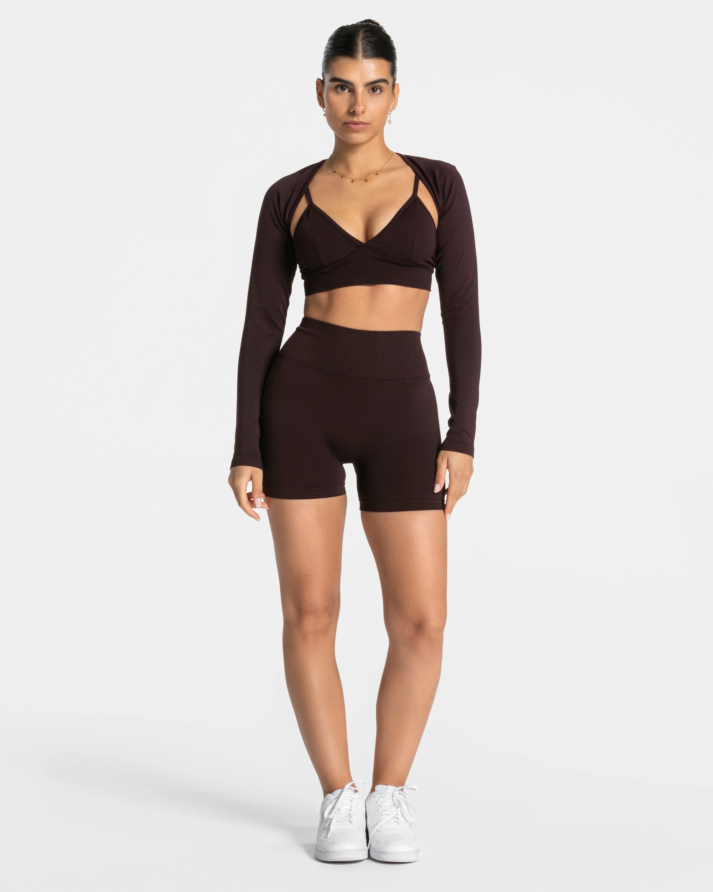 Essence V-Back Covert Scrunch Shorts "Merlot" - Image 3