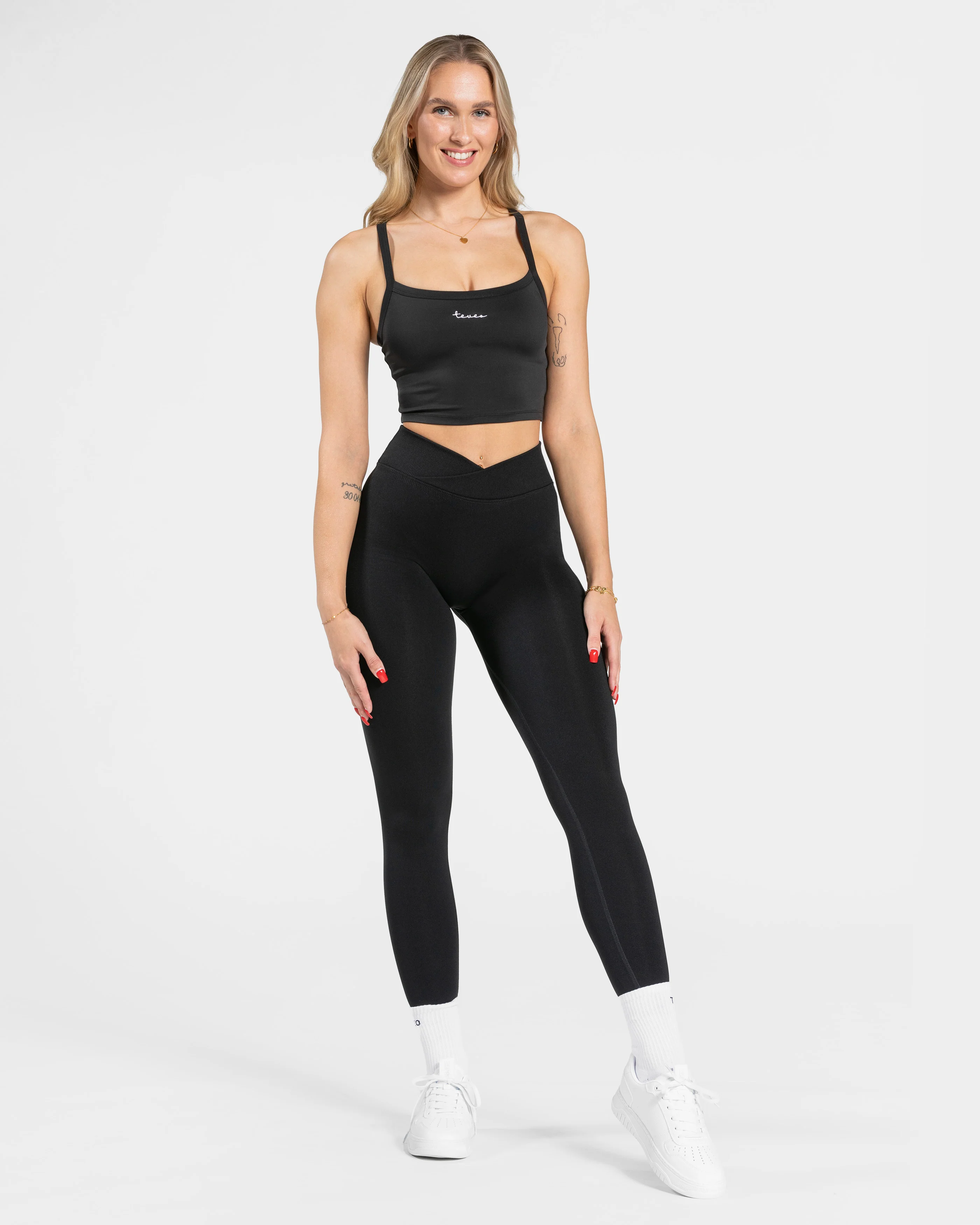 Fearless Cami Top "Schwarz" - Image 3