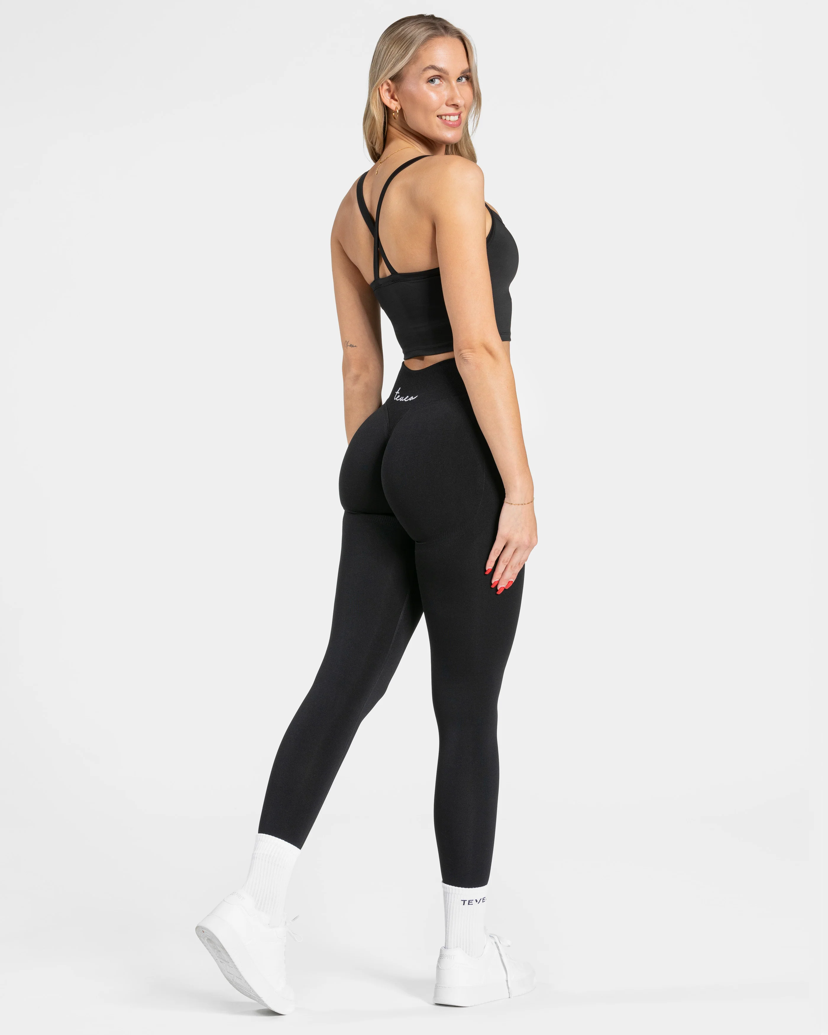 Fearless Cami Top "Schwarz" - Image 5