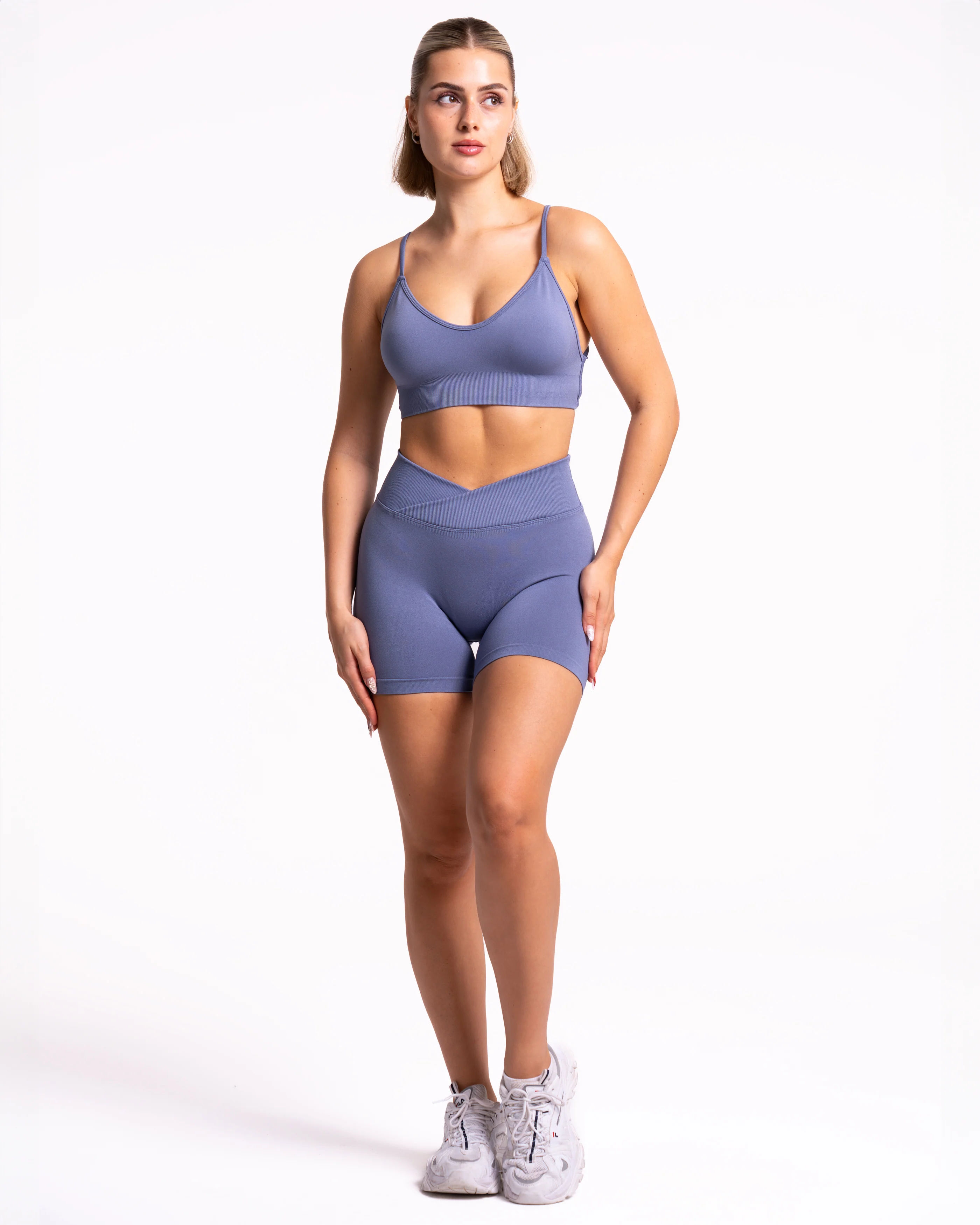 Fearless V-Shape Covert Scrunch Shorts "Blau" - Image 3